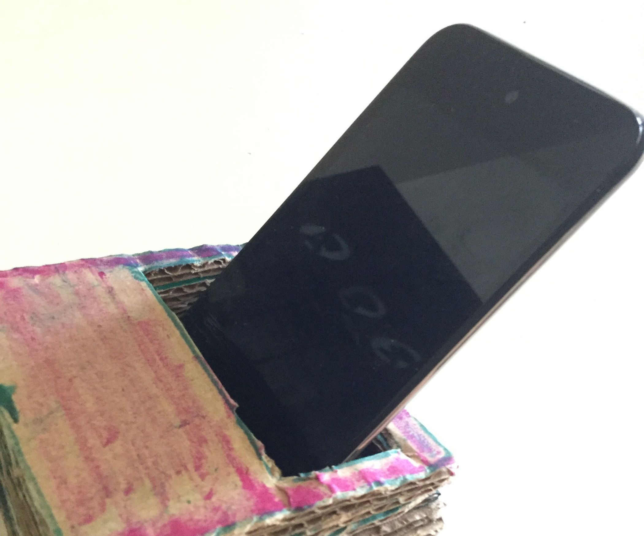 Cardboard IPhone Stand 3 Steps Instructables
