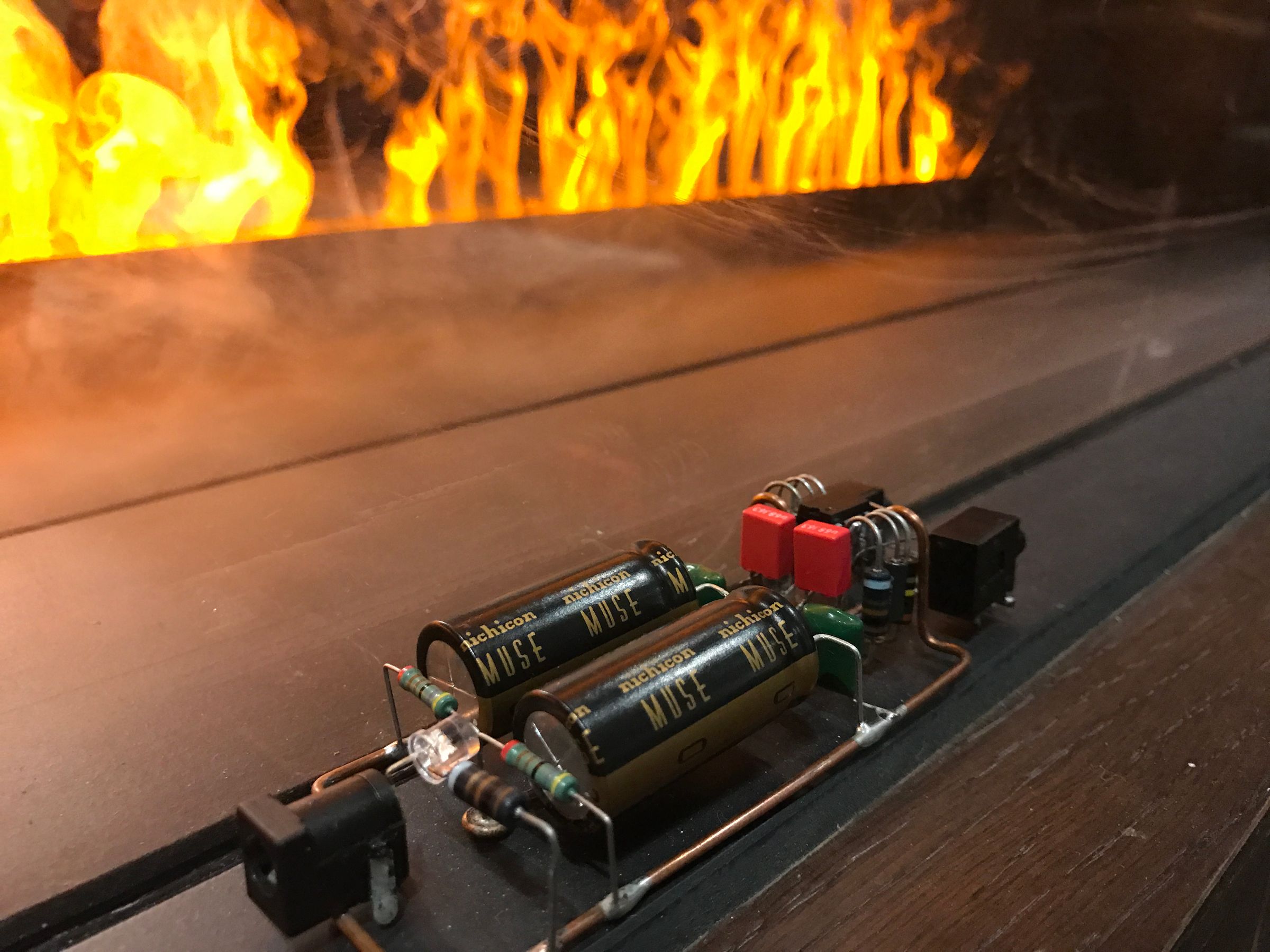 Crystal CMoy Free Form Headphone Amplifier