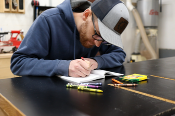 DIY Industrial Black Pipe Bookshelf!