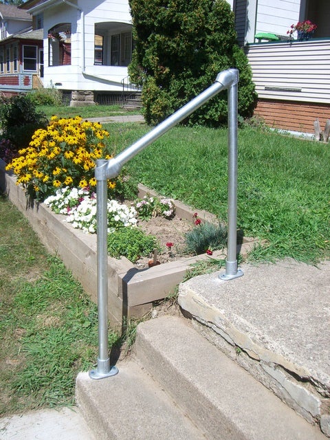 How To Build A Simple Handrail 7 Steps With Pictures Instructables - Outdoor Handrail For Concrete Steps How To Build A Simple Handrail 7 Steps With Pictures Instructables - Outdoor Handrail For Concrete Steps