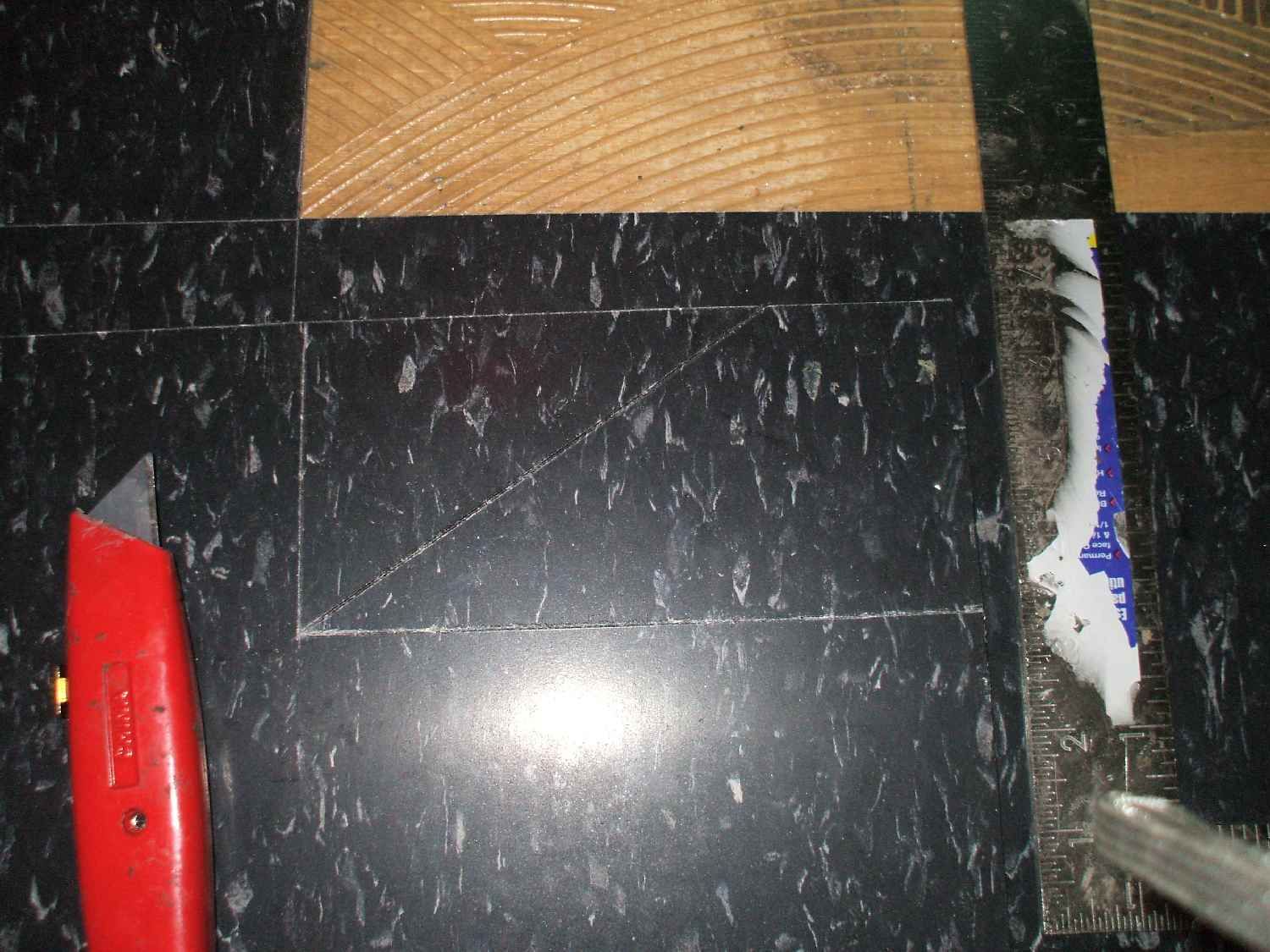 How to Install Commercial Grade Resilient Tile 6 Steps Instructables