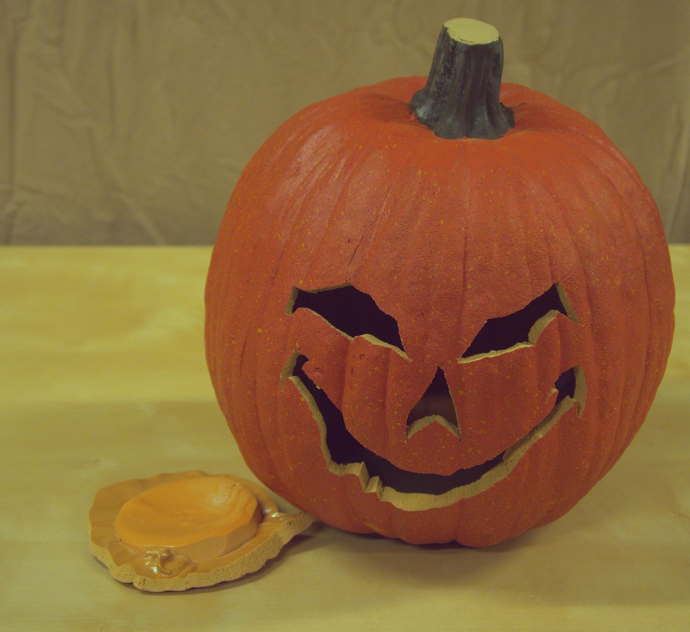 Jack-O-Lantern Lights with Arduino