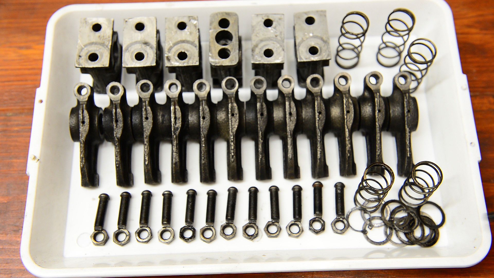 Rocker Arms Clothes Hanger 7 Steps (with Pictures) Instructables