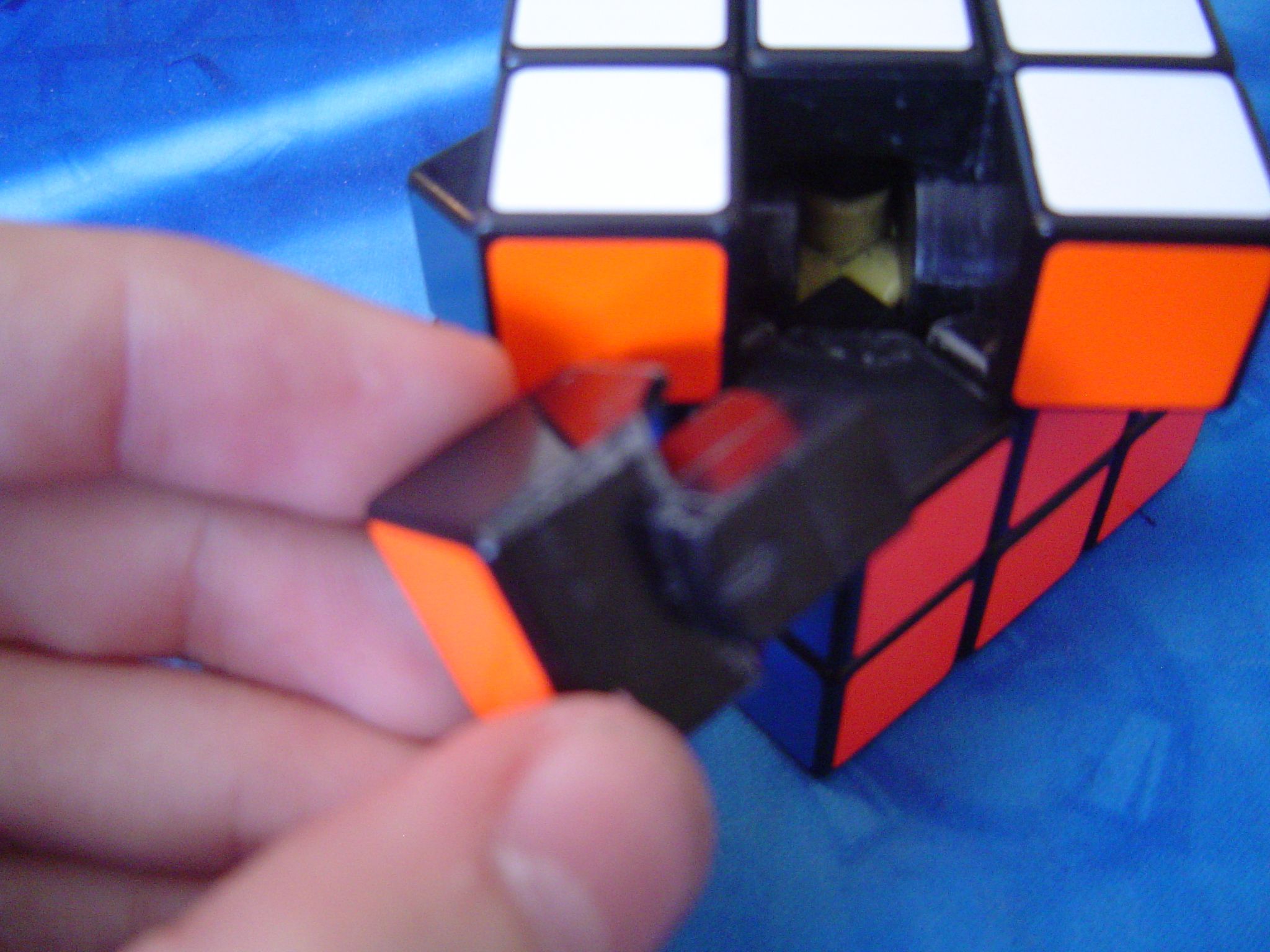 How to Clean/lubricate a Rubik's Cube 5 Steps Instructables
