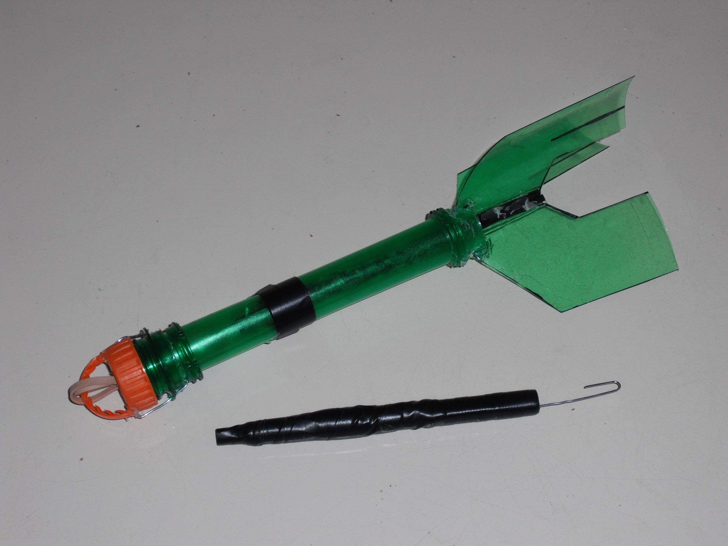 50 Foot+ Rubber Band Rocket New & Improved! 7 Steps (with Pictures