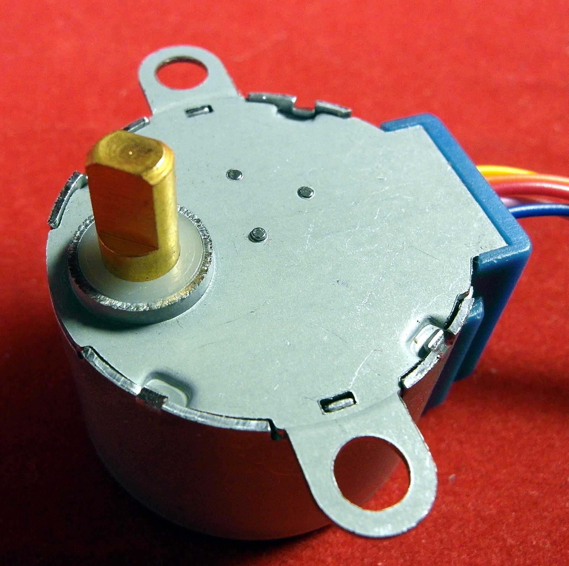 TutorialDC Motors3/3 Steppers 12 Steps (with Pictures) Instructables