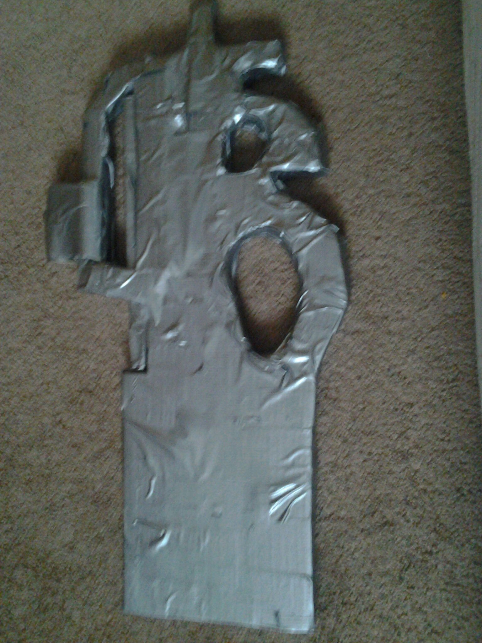 cardboard fn p90 DIY Project DIY Project Image