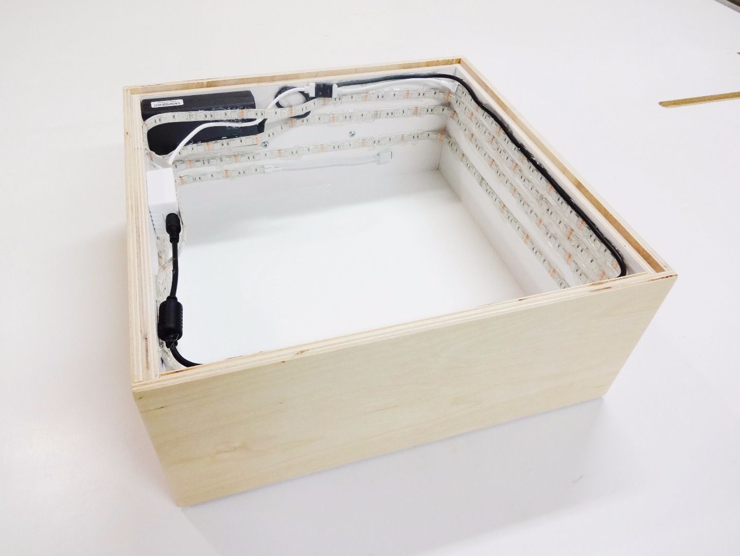 How to Make an LED Light Box 11 Steps (with Pictures) Instructables