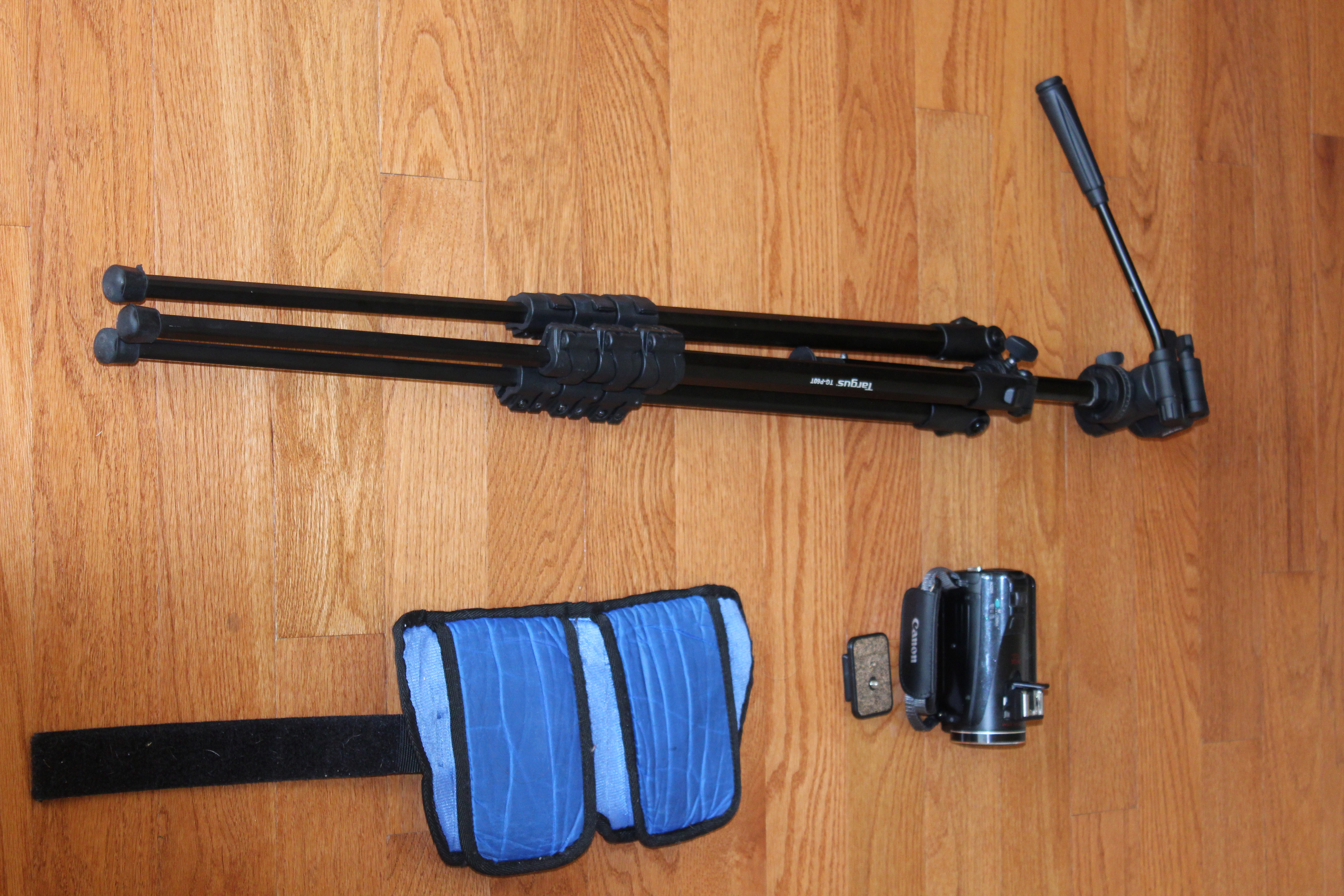 Using a Tripod for Ground Level Filming 7 Steps (with Pictures