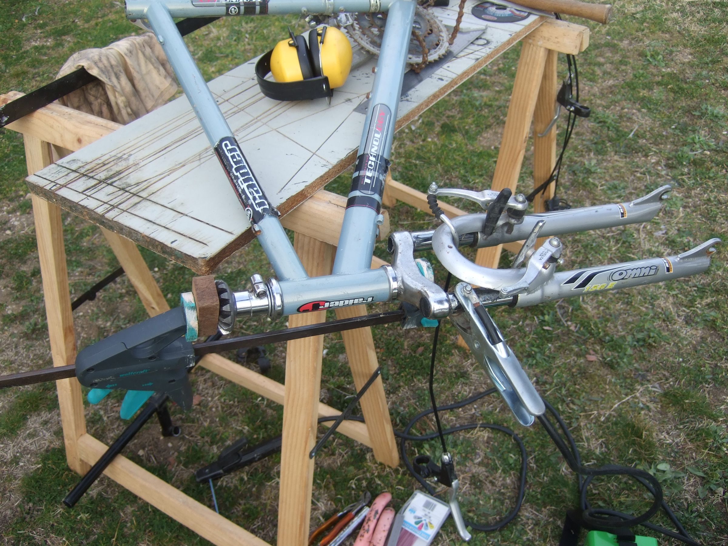 reverse steering bike