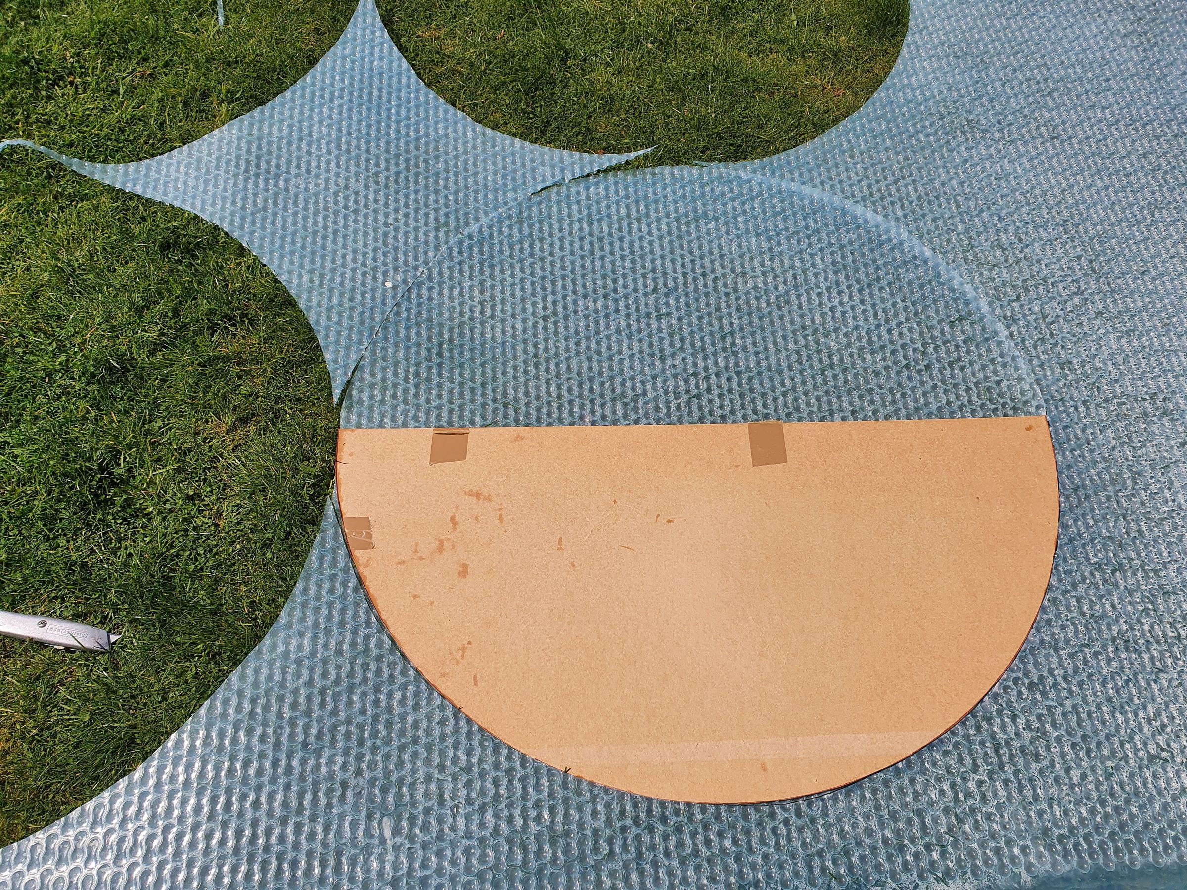 Heat Your Pool With Solar Lily Pads 4 Steps (with Pictures