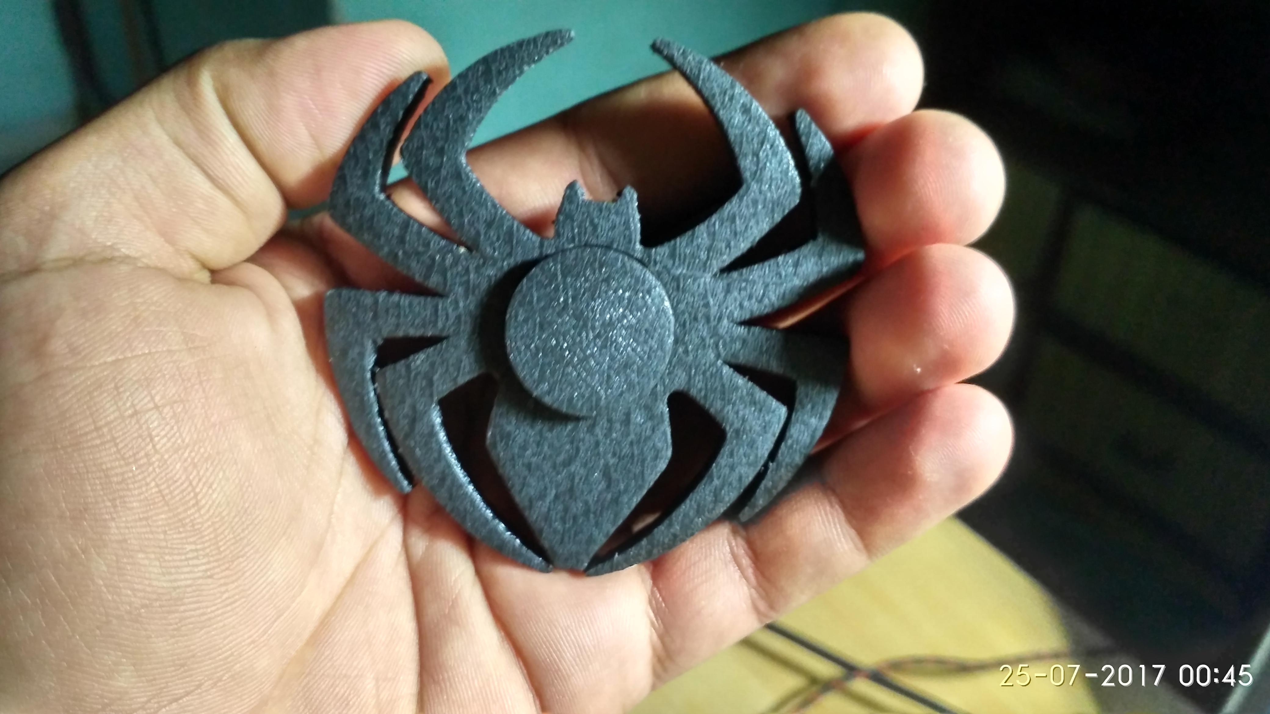 spiderman fidget spinner