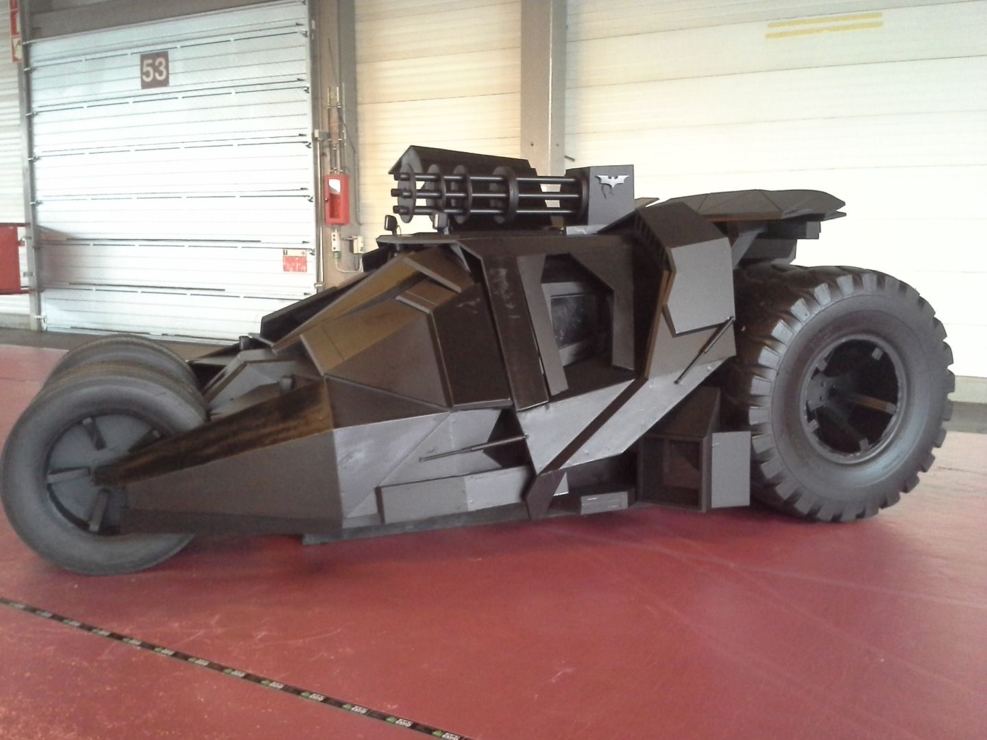 Batmobile Tumbler : 7 Steps (with Pictures) - Instructables
