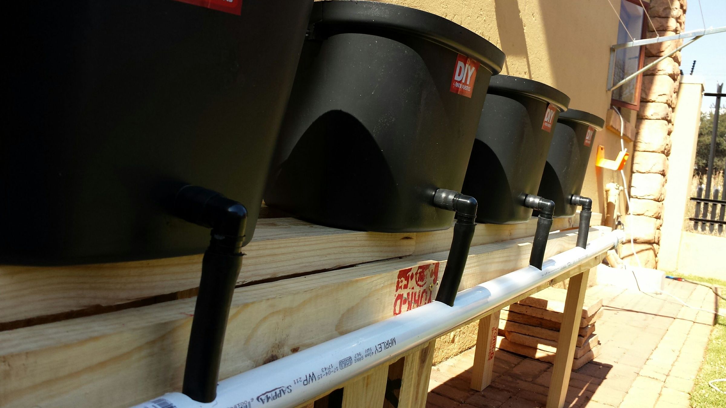 Dutch Bucket Hydroponics 8 Steps (with Pictures) Instructables