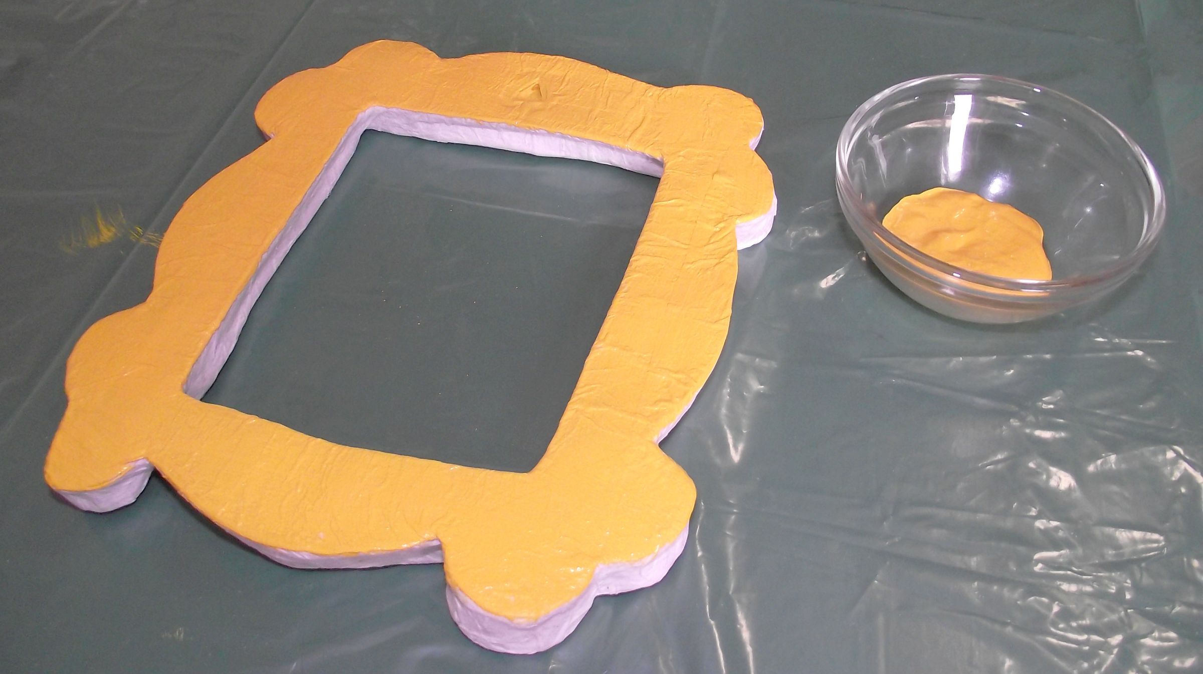 Friends Peephole Frame : 7 Steps (with Pictures) - Instructables