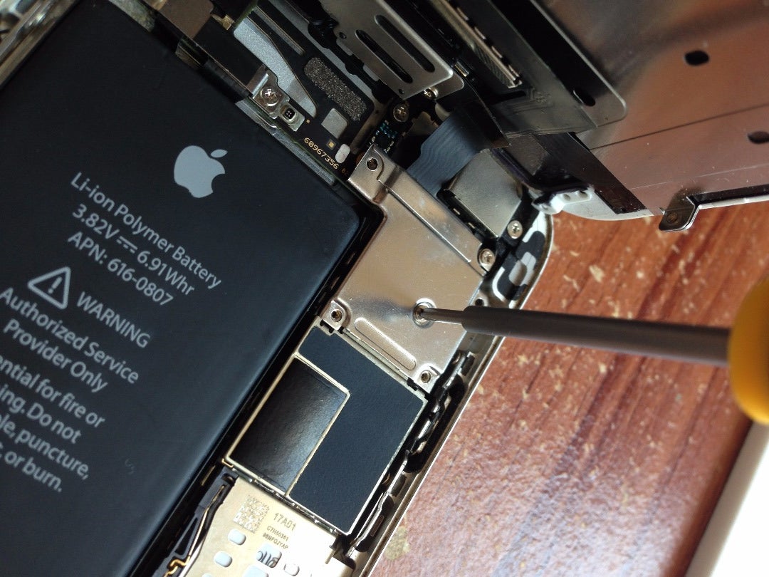 Iphone 6 Battery Replacement 6 Steps With Pictures Instructables