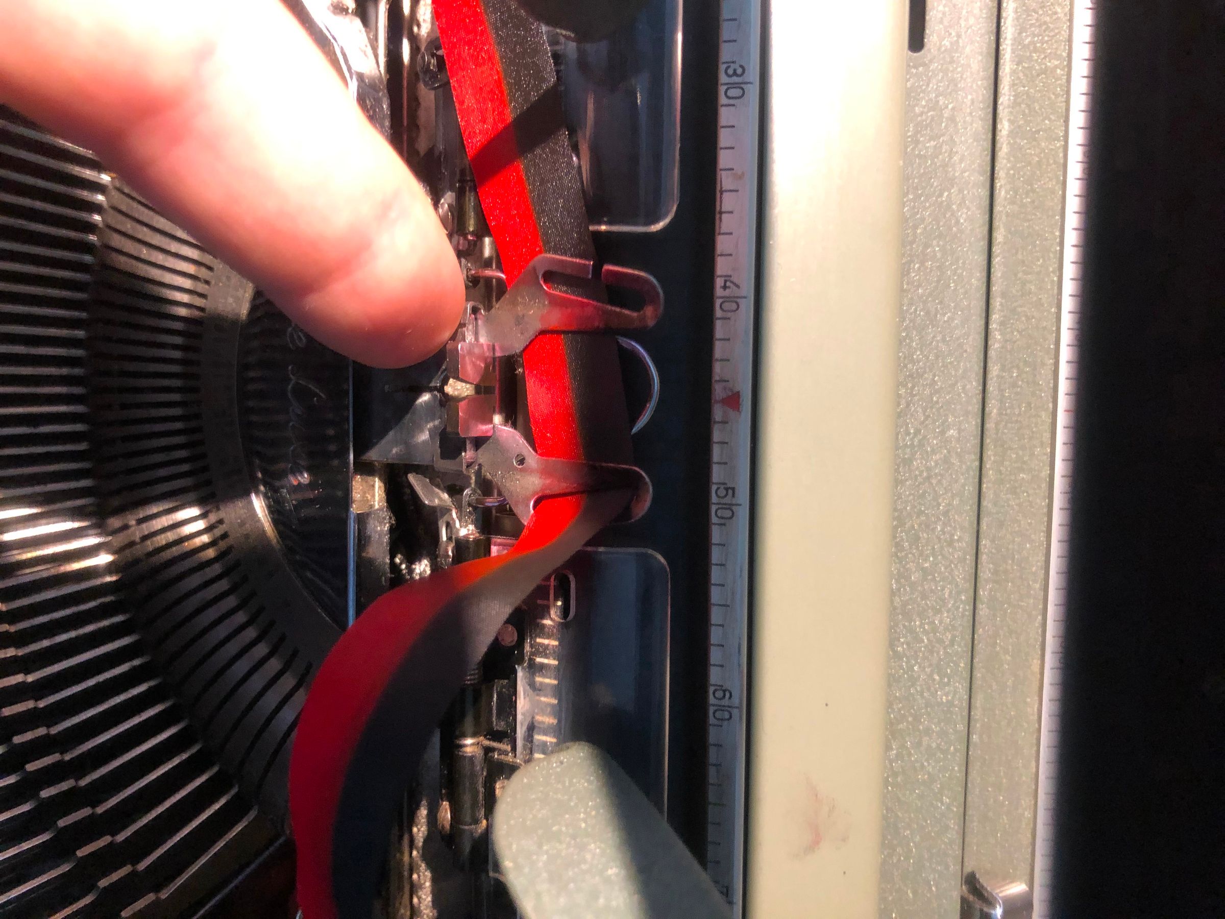 How to Change a Typewriter Ribbon 8 Steps (with Pictures) Instructables