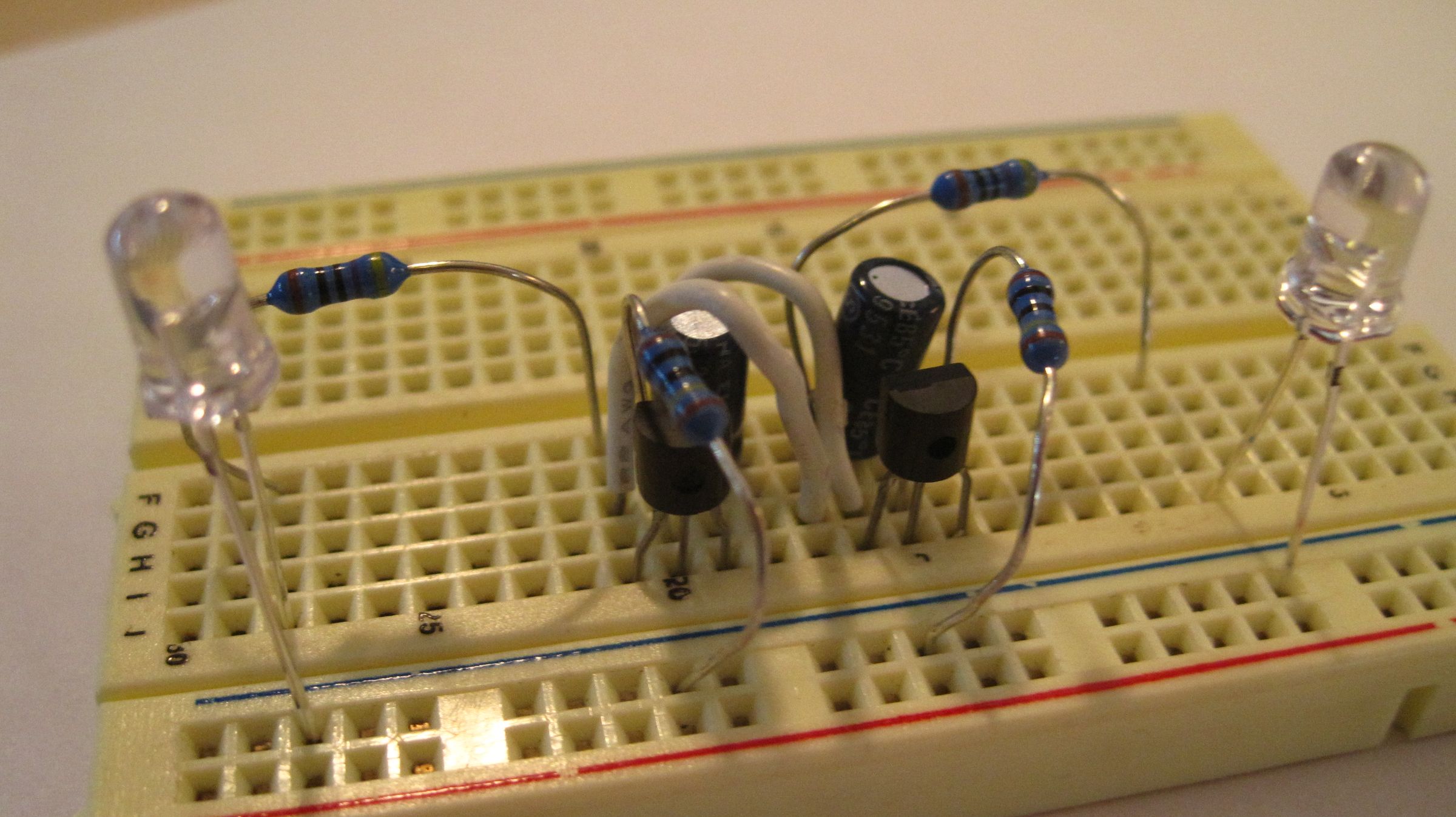 Two Transistor LED Flasher Circuit 5 Steps Instructables