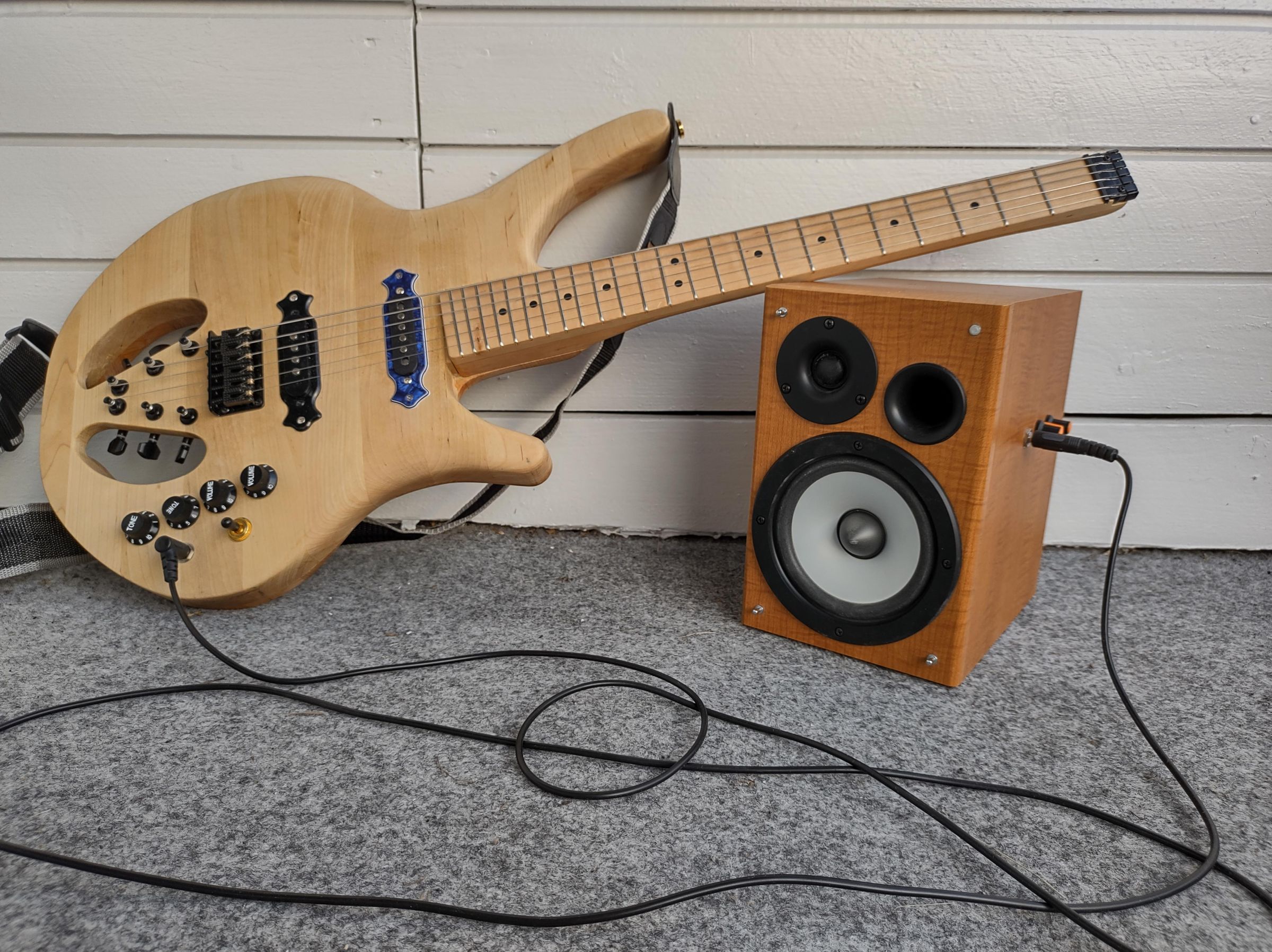 Simple LM386 Based Guitar Amplifier 5 Steps Instructables