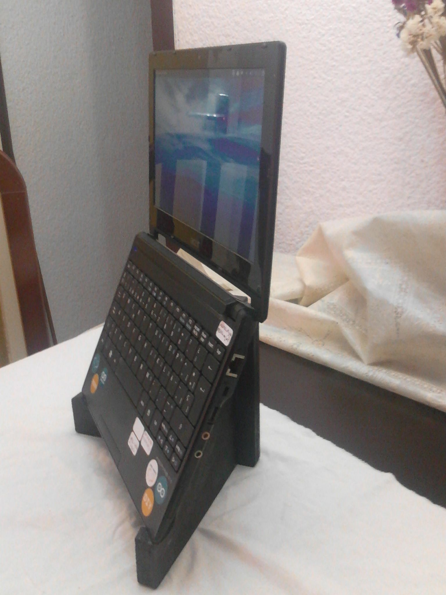 notebook stand DIY Project DIY Project Image