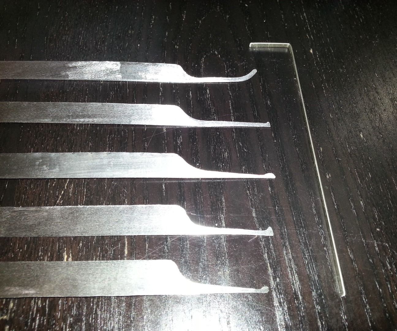 Making Lockpicks From Hacksaw Blades