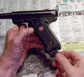 Ruger Mark III Pistol Take Down and Assembly : 16 Steps ...