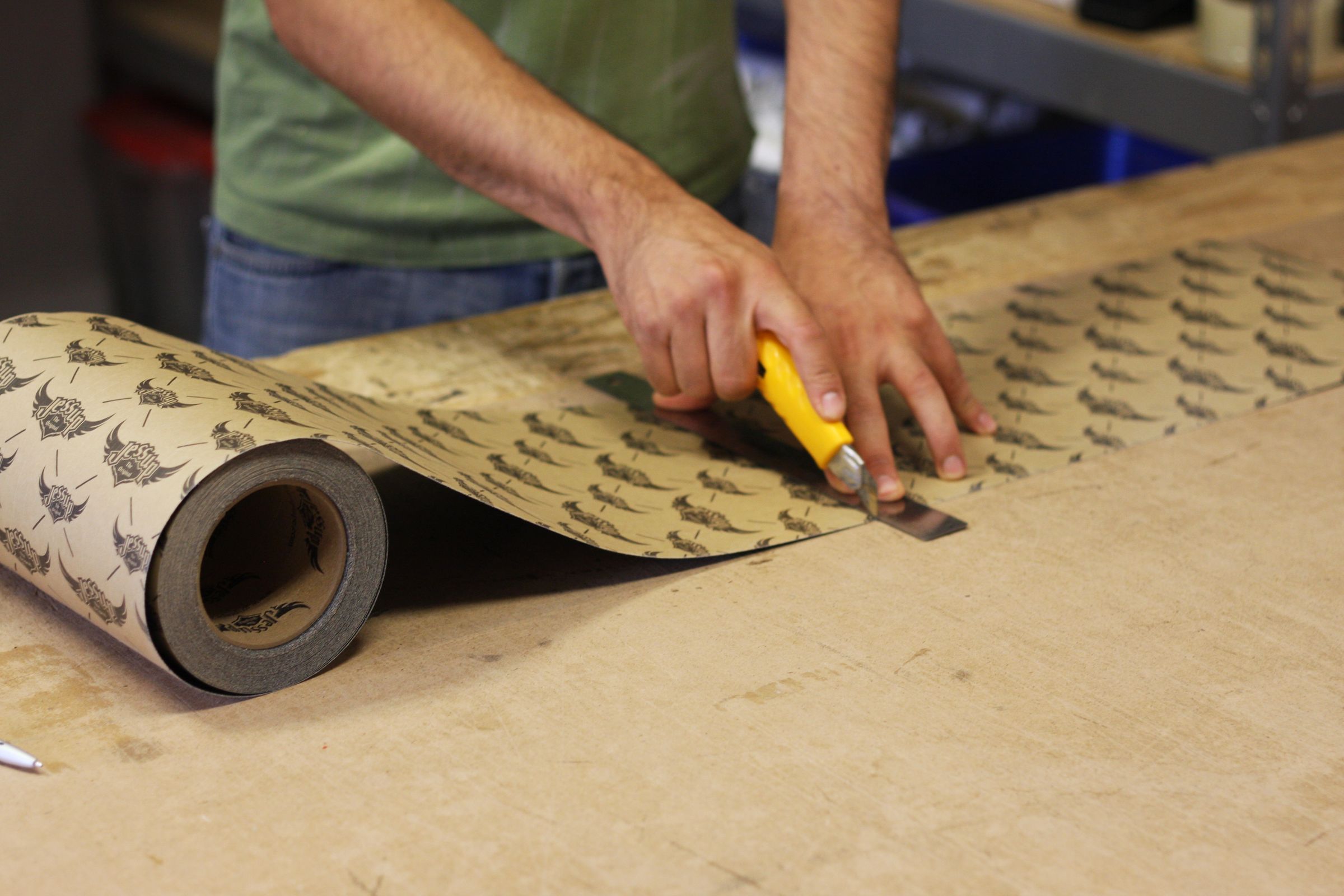 How to Cut Grip Tape Art 7 Steps (with Pictures) Instructables