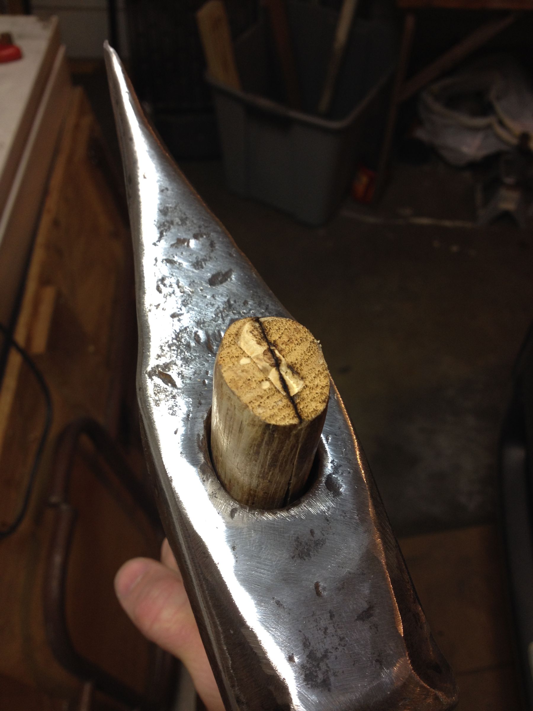 How to Rehandle an Axe... 6 Steps (with Pictures) Instructables