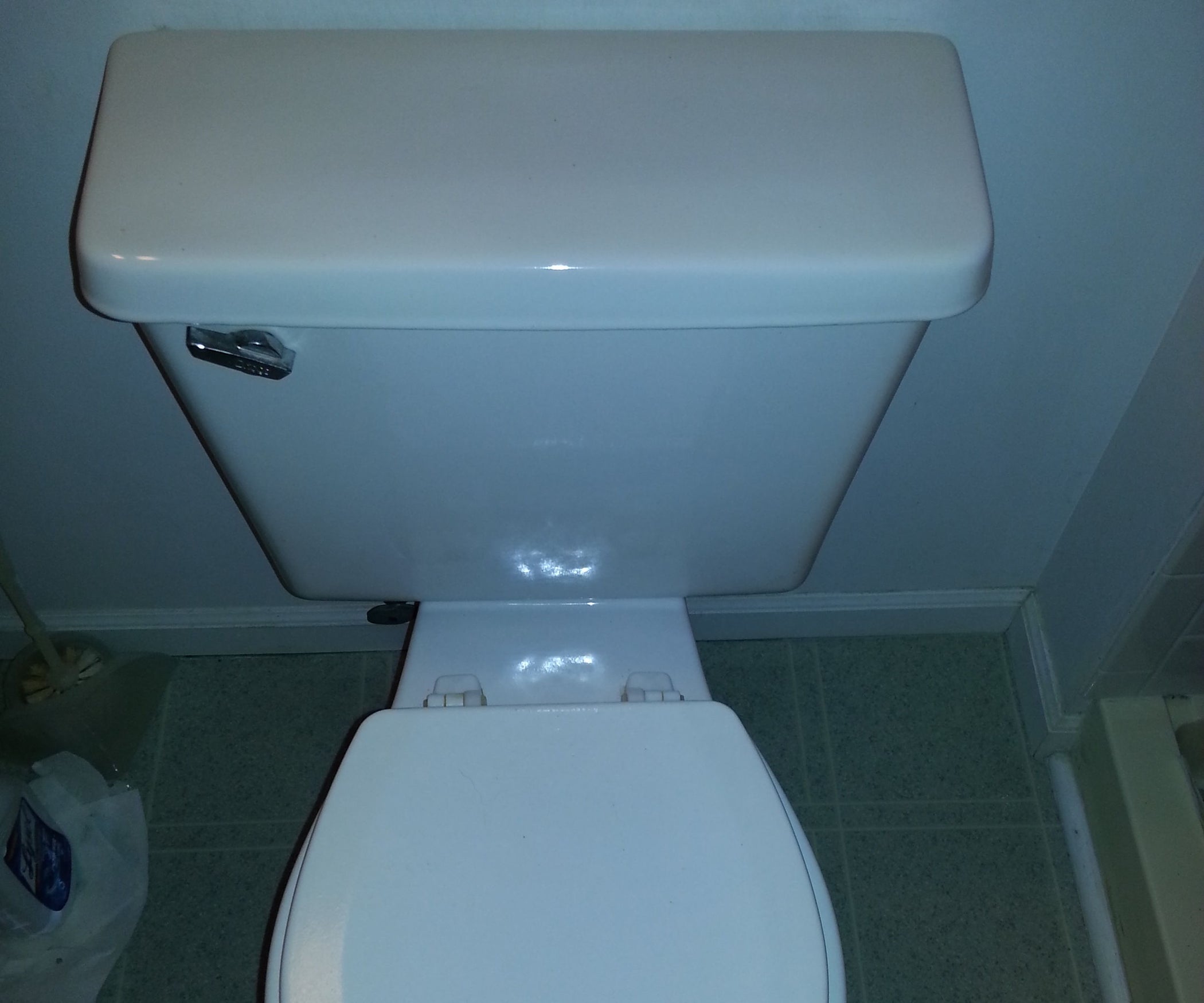 How to Replace a Faulty Toilet Tank Valve 6 Steps Instructables