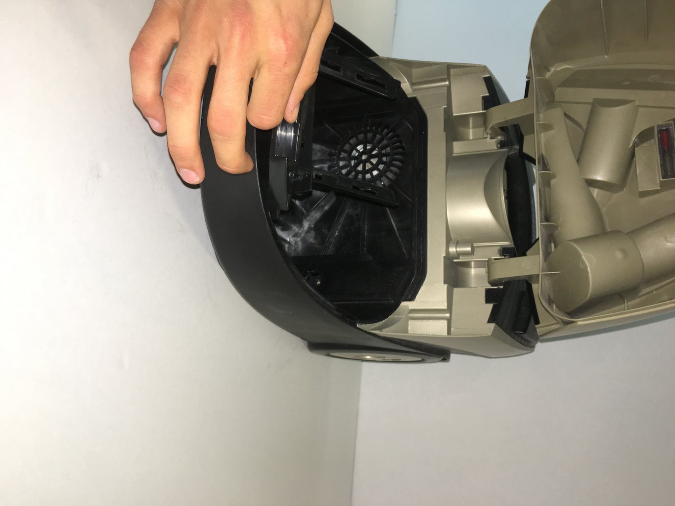Reverse Engineering- Vacuum Cleaner - 1B Grp 4 : 34 Steps - Instructables