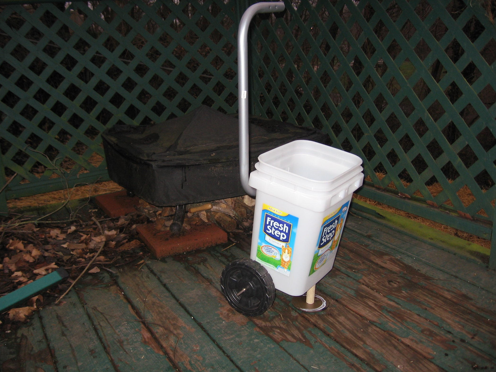 5 Gallon Bucket Cart (A.K.A. Excrement Express!) 8 Steps Instructables