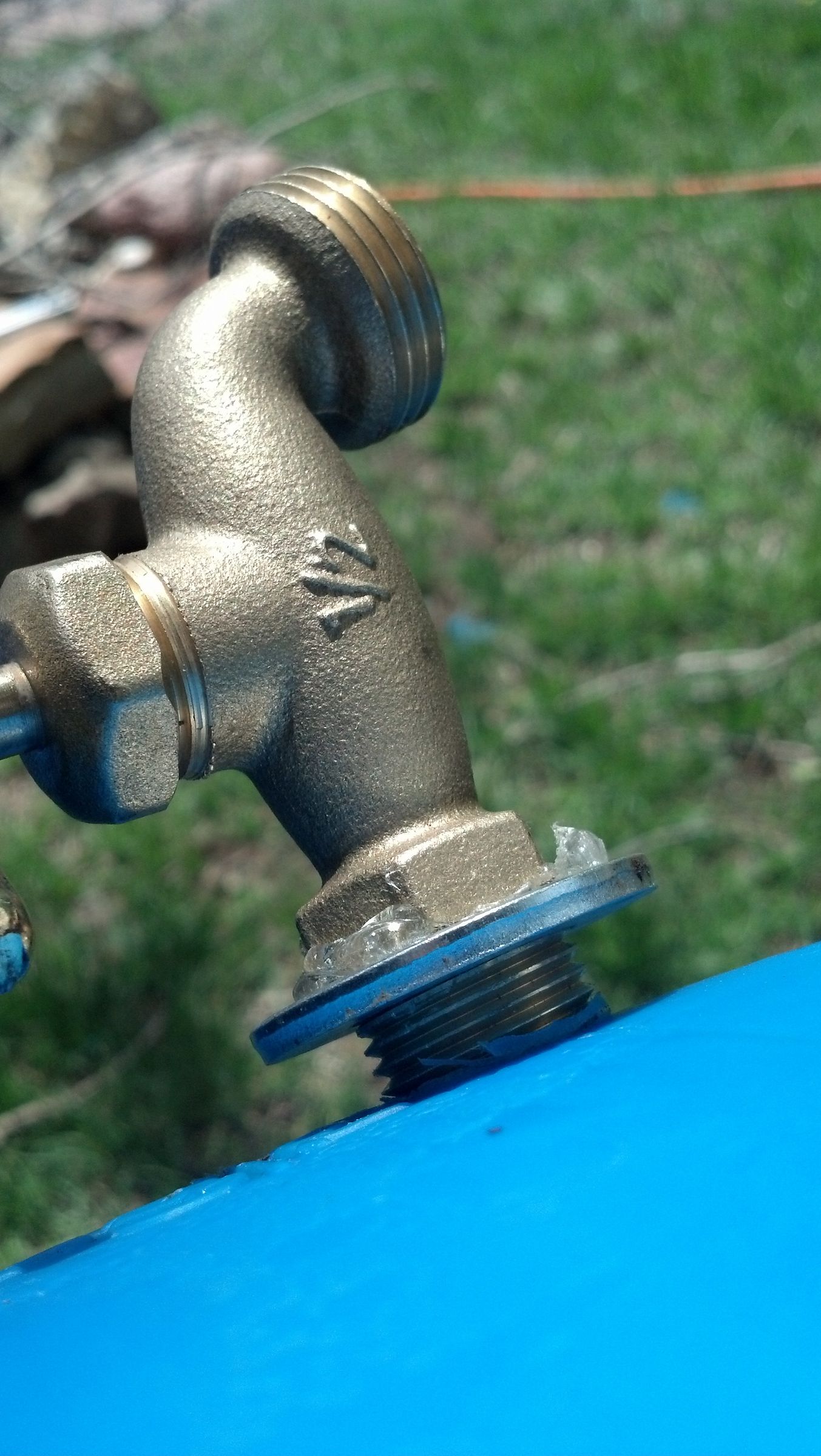 Diy Rain Barrel Spigot The Best Rain Barrel For Less Than 15 And