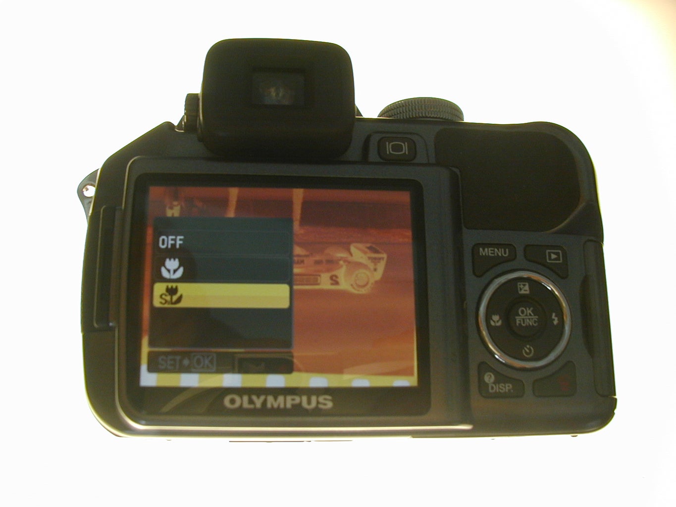 Stand to Reproduce 35mm Film and Slides With Digital Camera : 3 Steps