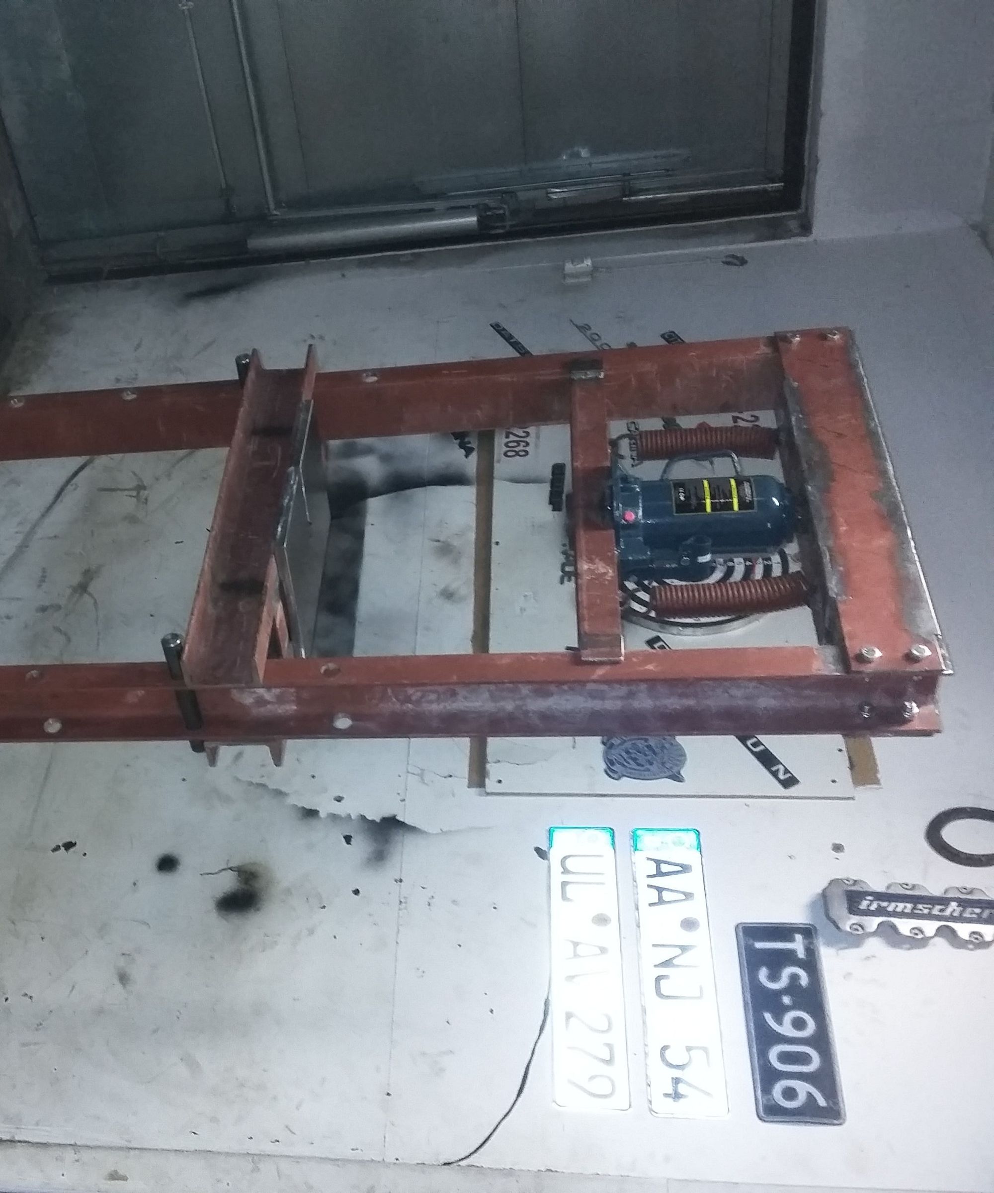 DIY guide for Hydraulic press 20-tons with step-by-step instructions