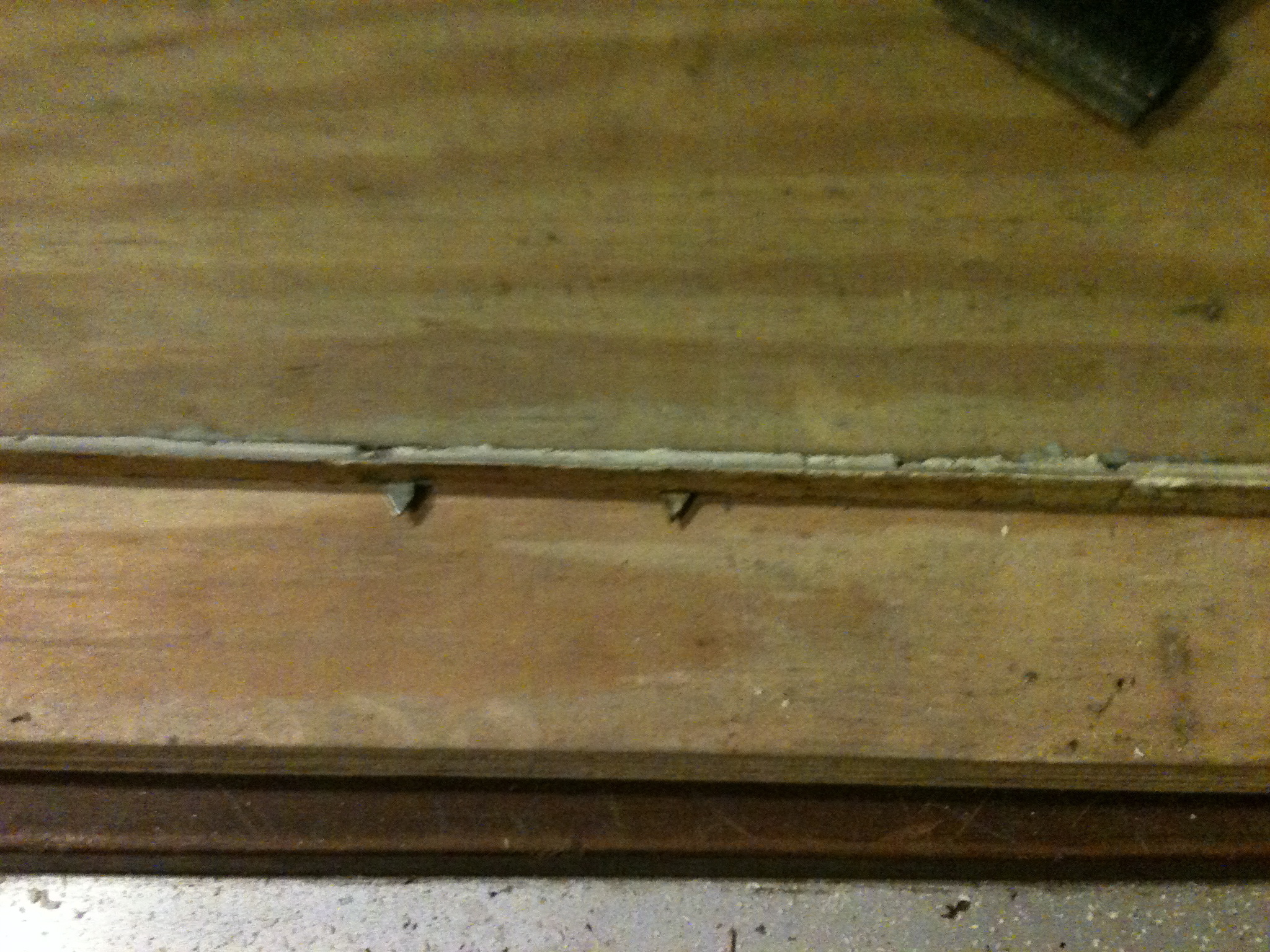 How to Remove Glass From an Old Window in One Piece. 5 Steps