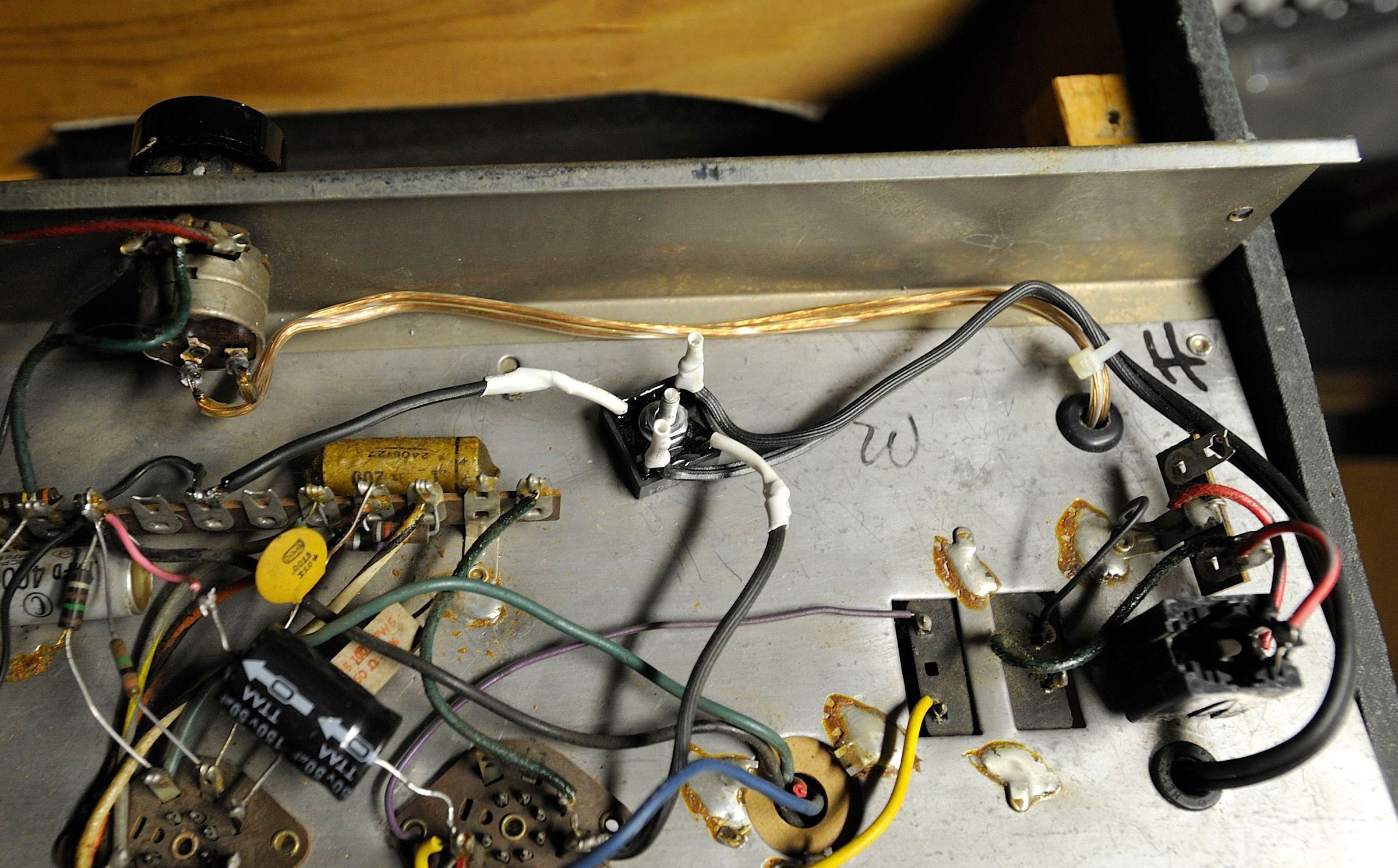 Isolation Transformer Upgrade for Old Guitar Amps 11 Steps (with