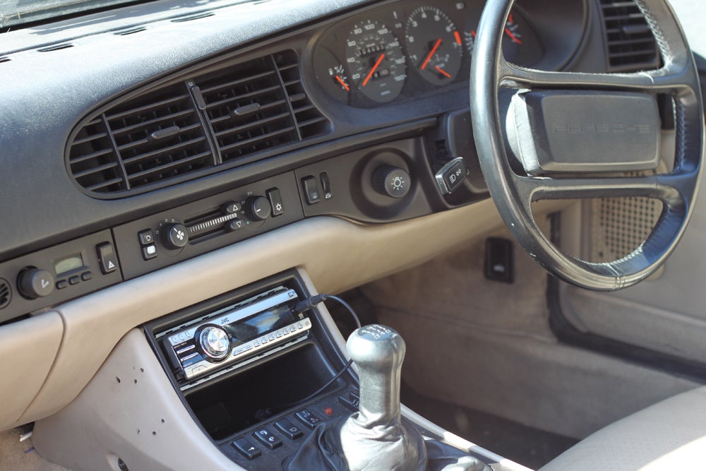 How to Repair Holes in Your Dashboard With Sugru + Other Car Hacks 8