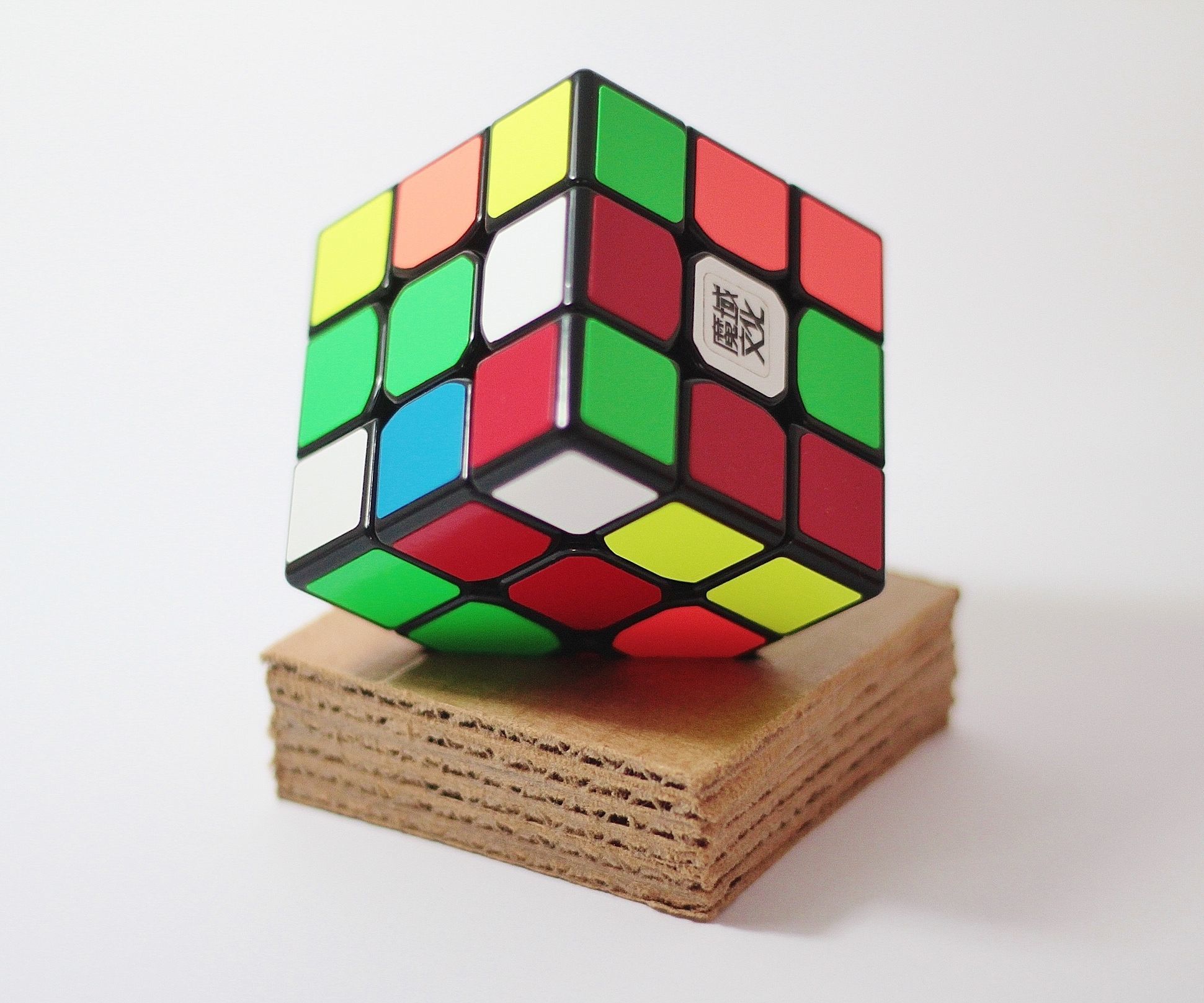 Stylish Cardboard Rubiks Cube Stand 