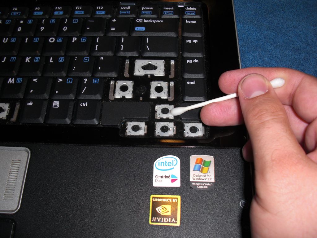 Clean Your Sticky Laptop Keyboard : 23 Steps - Instructables Clean Your Sticky Laptop Keyboard : 23 Steps - Instructables