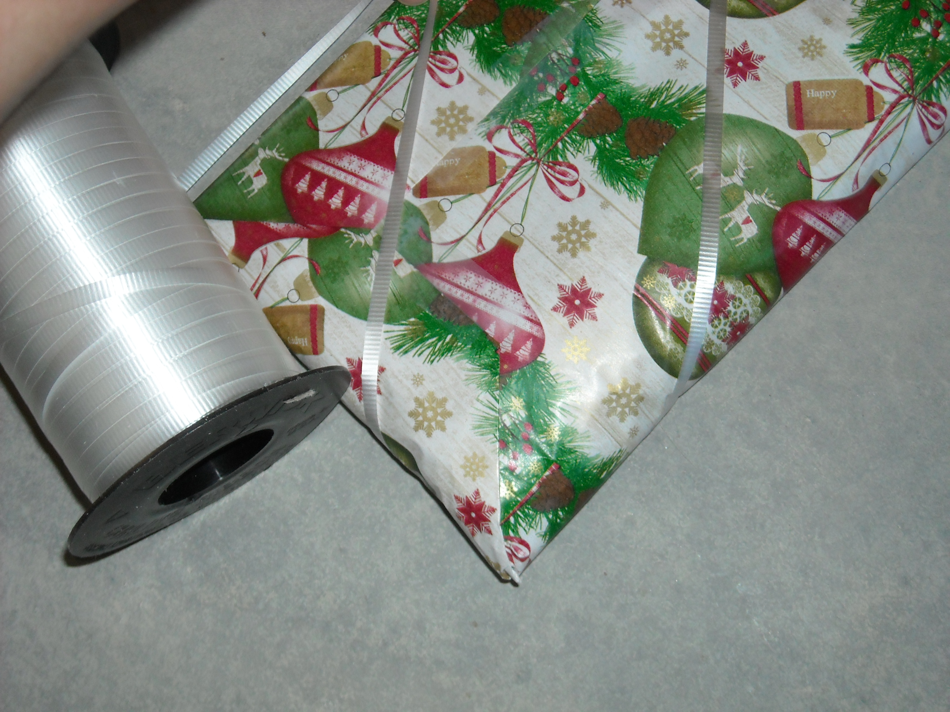 How to Wrap a Flat Gift 5 Steps Instructables