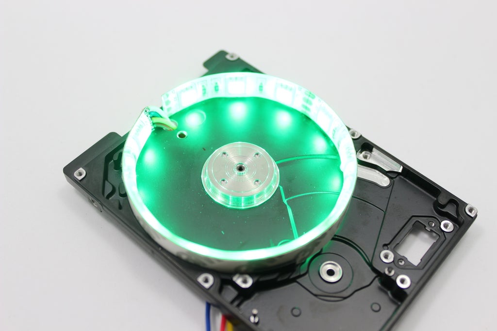 Что можно сделать из старого hdd Что можно сделать из старого hdd