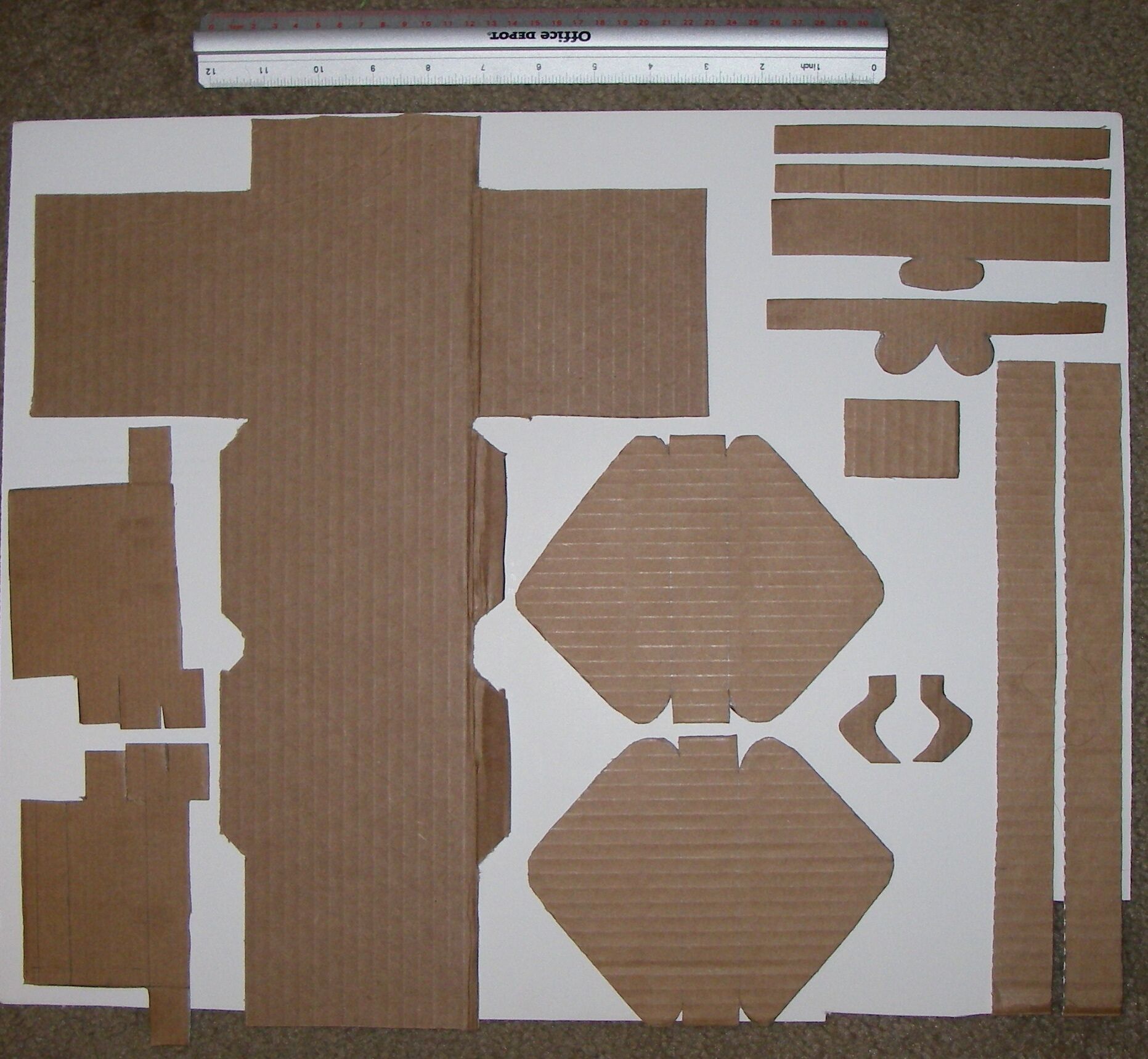 Cardboard WallE 3 Steps Instructables