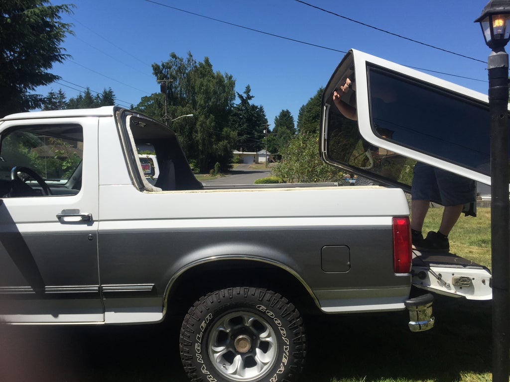 How To Remove The Top Of Your Ford Bronco Alone 13 Steps Instructables How To Remove The Top Of Your Ford Bronco Alone 13 Steps Instructables