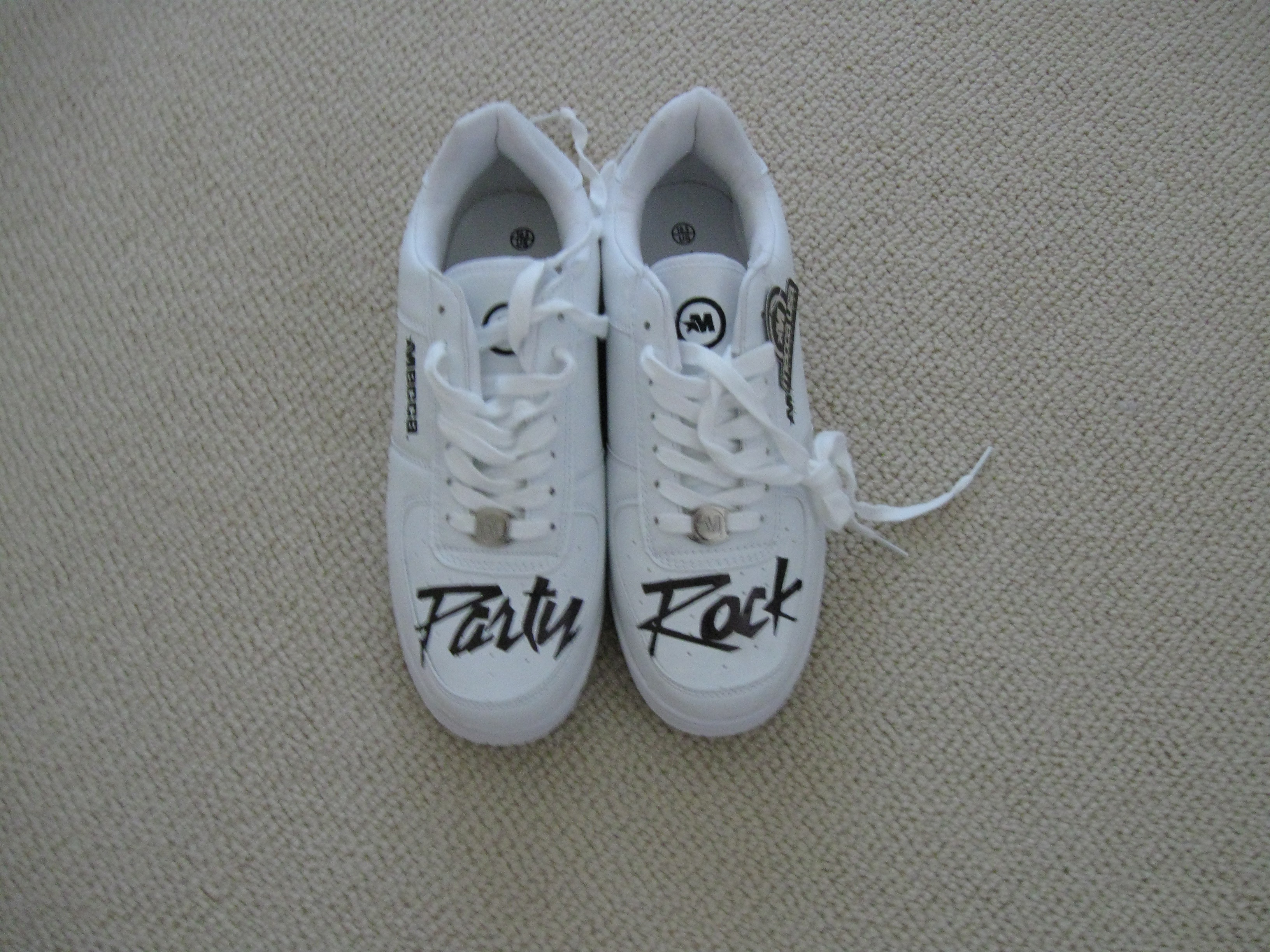 vans store anthem