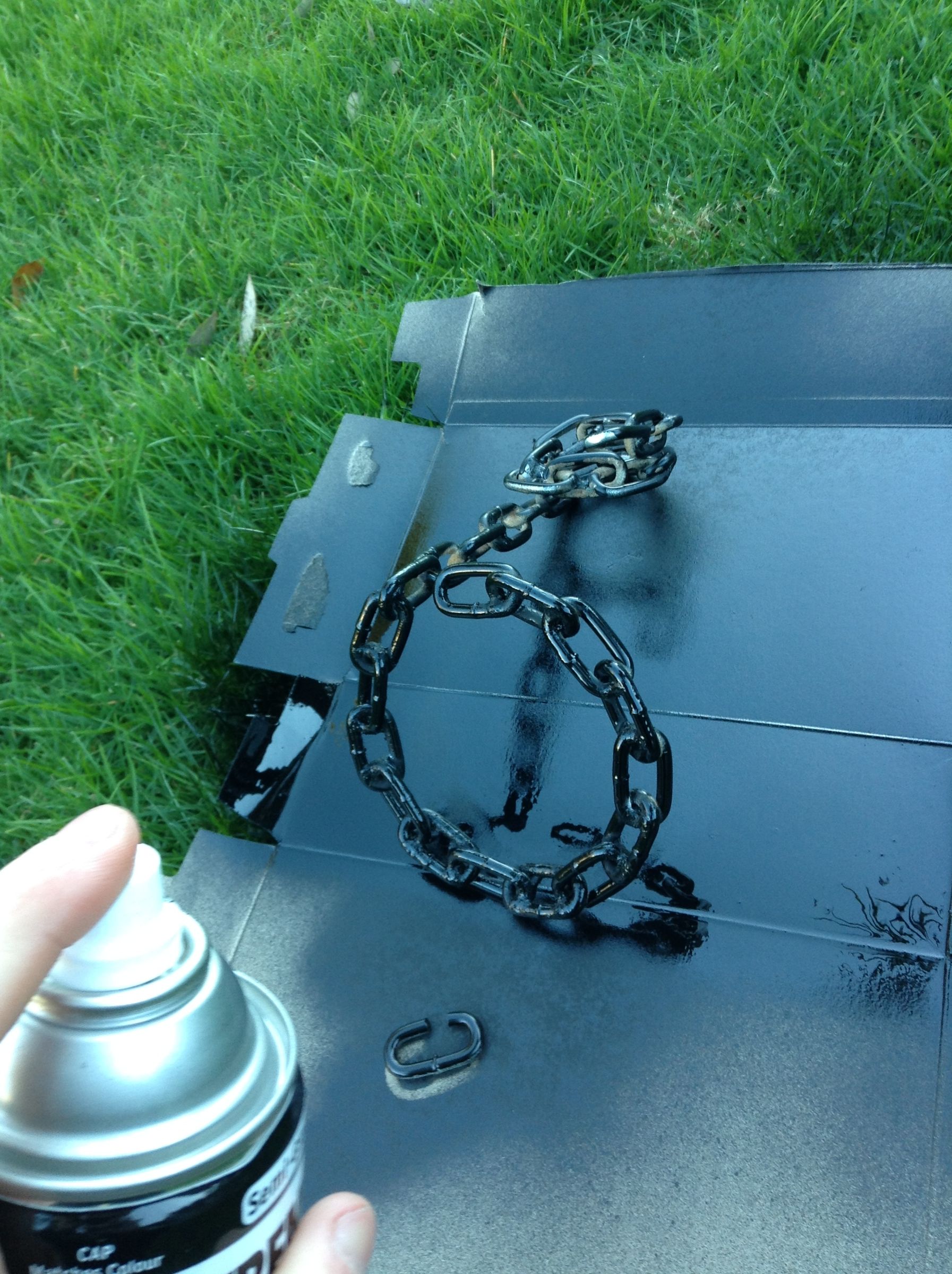 "Floating" Chain Wine Bottle Holder 5 Steps (with Pictures