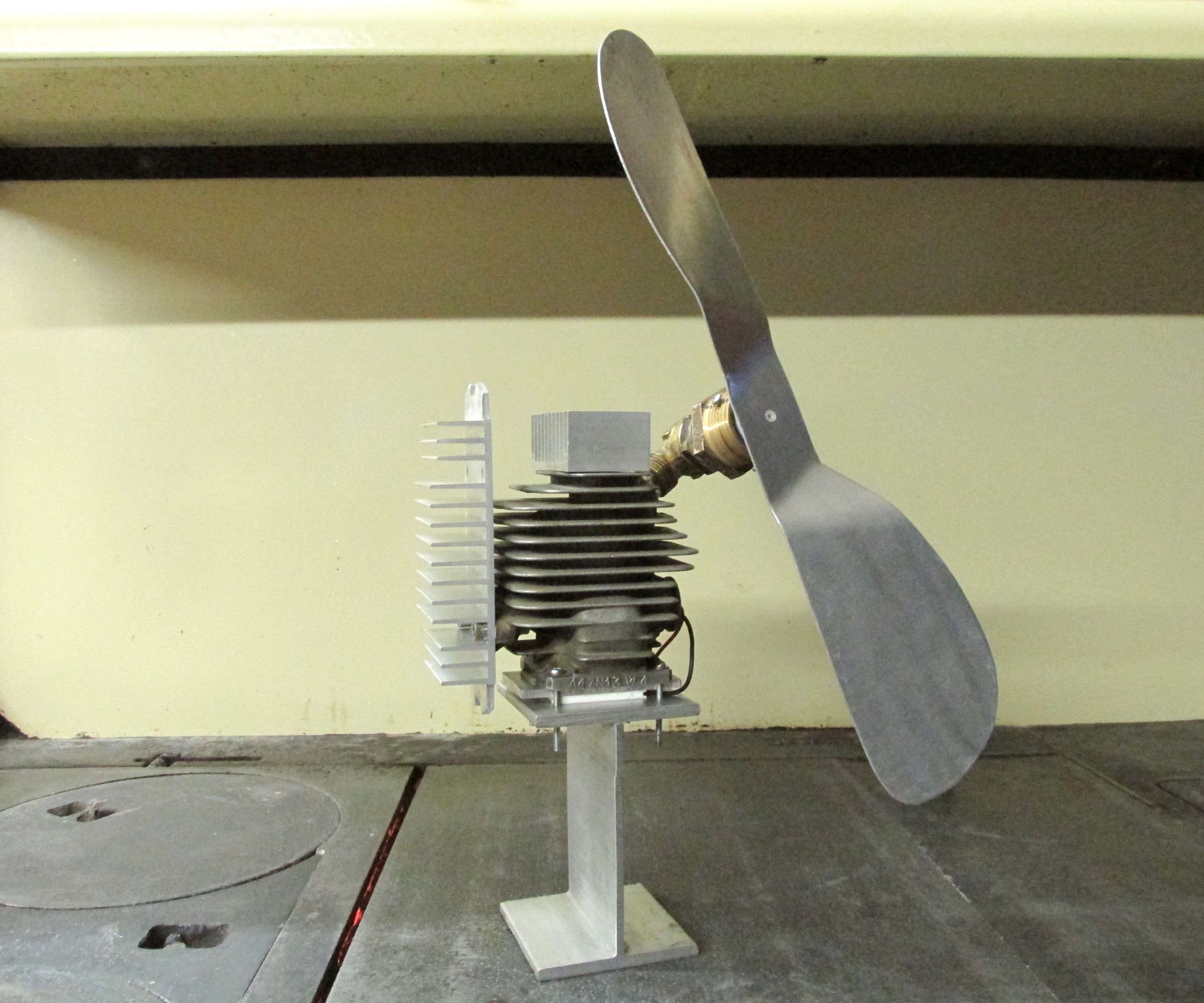 Heat-Powered Stove Top Fan W/ Salvaged 