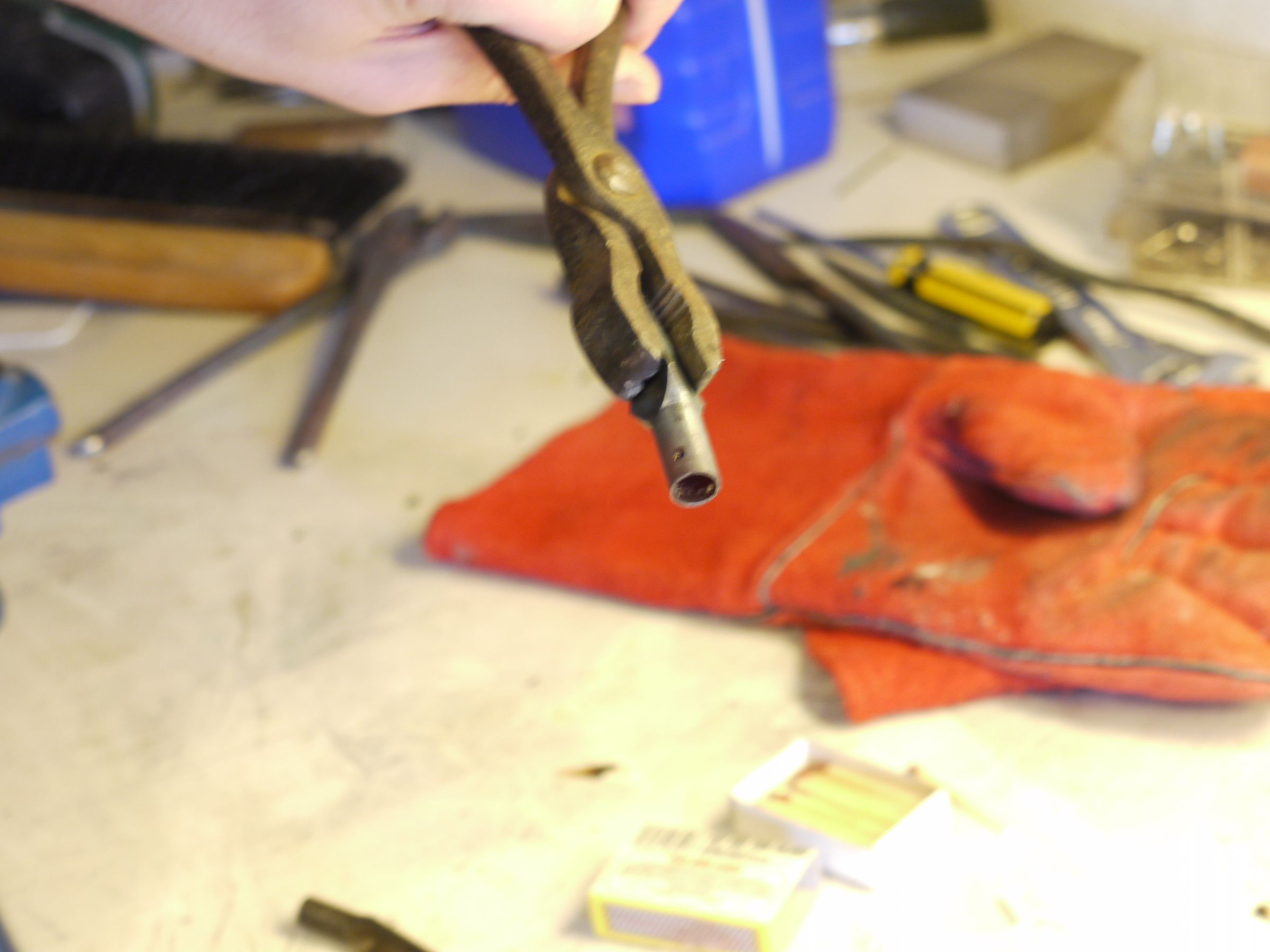 How to Affix Arrowheads to a Shaft 5 Steps (with Pictures