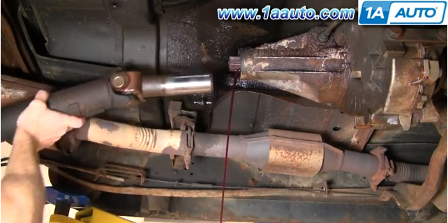 How To Replace The Rear Transfer Case Tailshaft Seal On A Full Size Chevy Blazer Chevy Truck Gmc Jimmy Or Gmc Truck 7 Steps Instructables