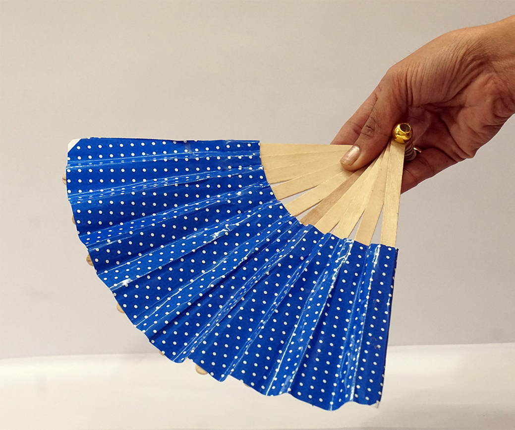 beautiful and easy japanese fan for kids! DIY Project DIY Project Image