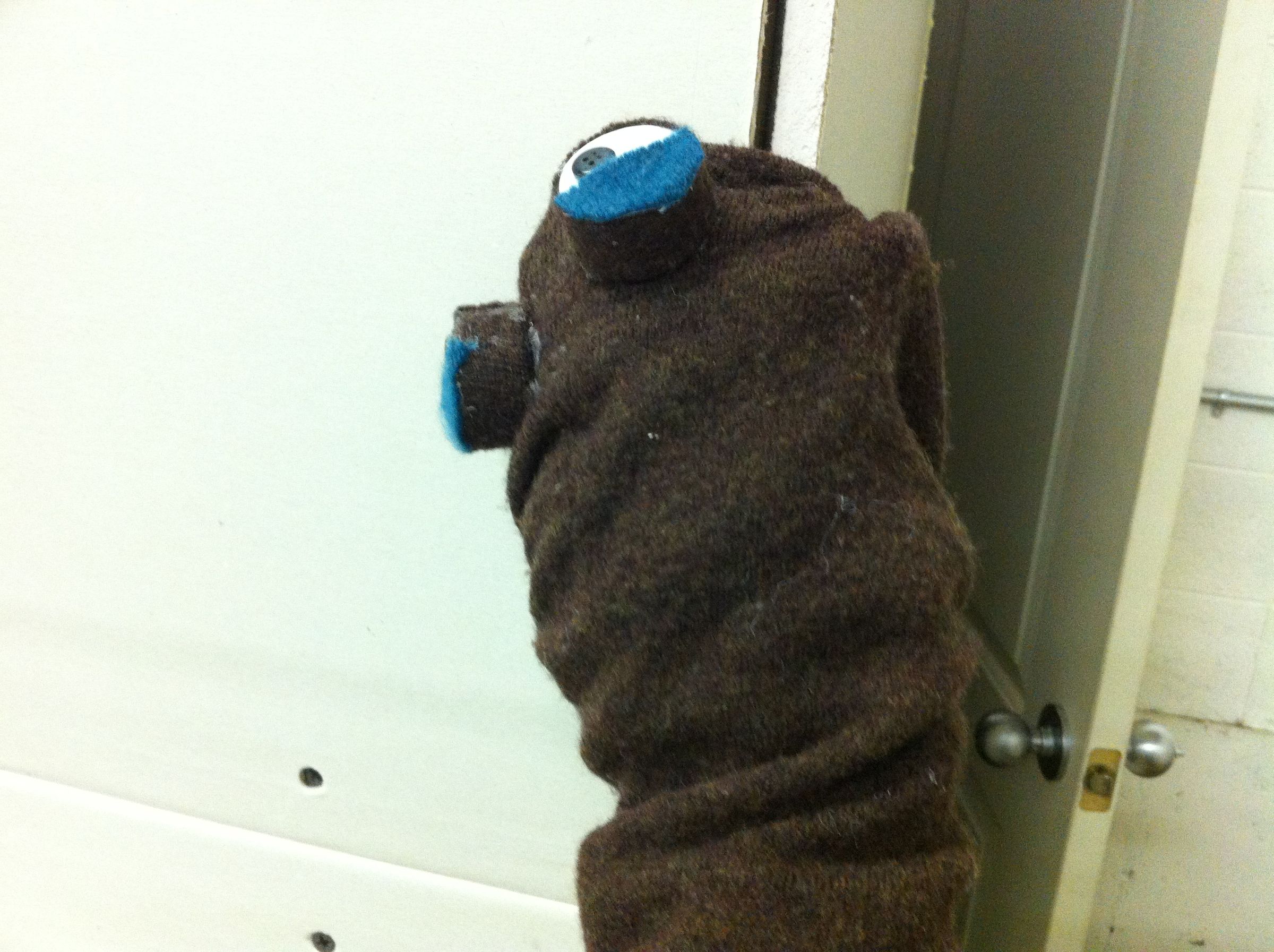 Simple Sweater Puppet 6 Steps Instructables